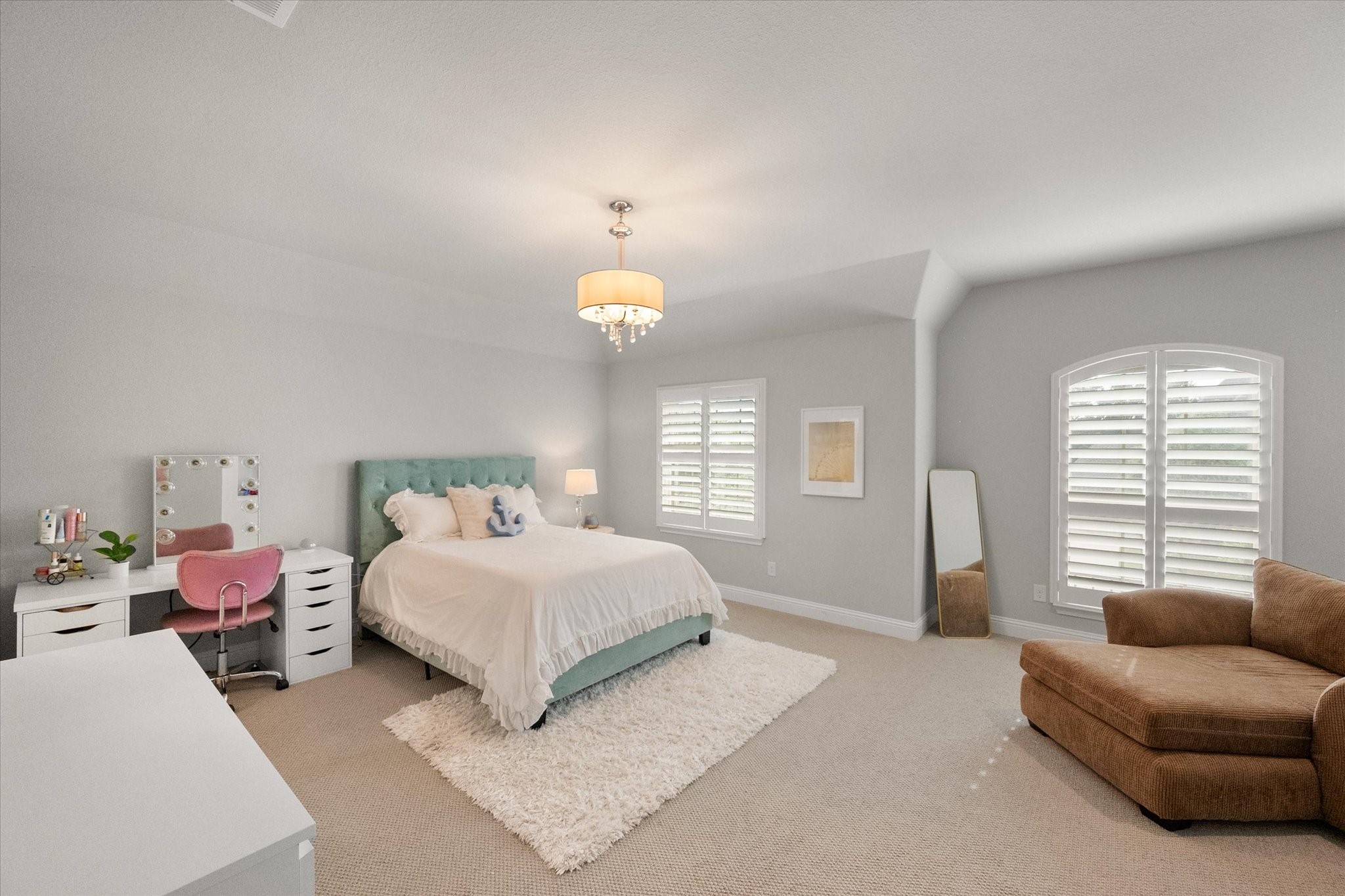 7701 Prairie View Drive