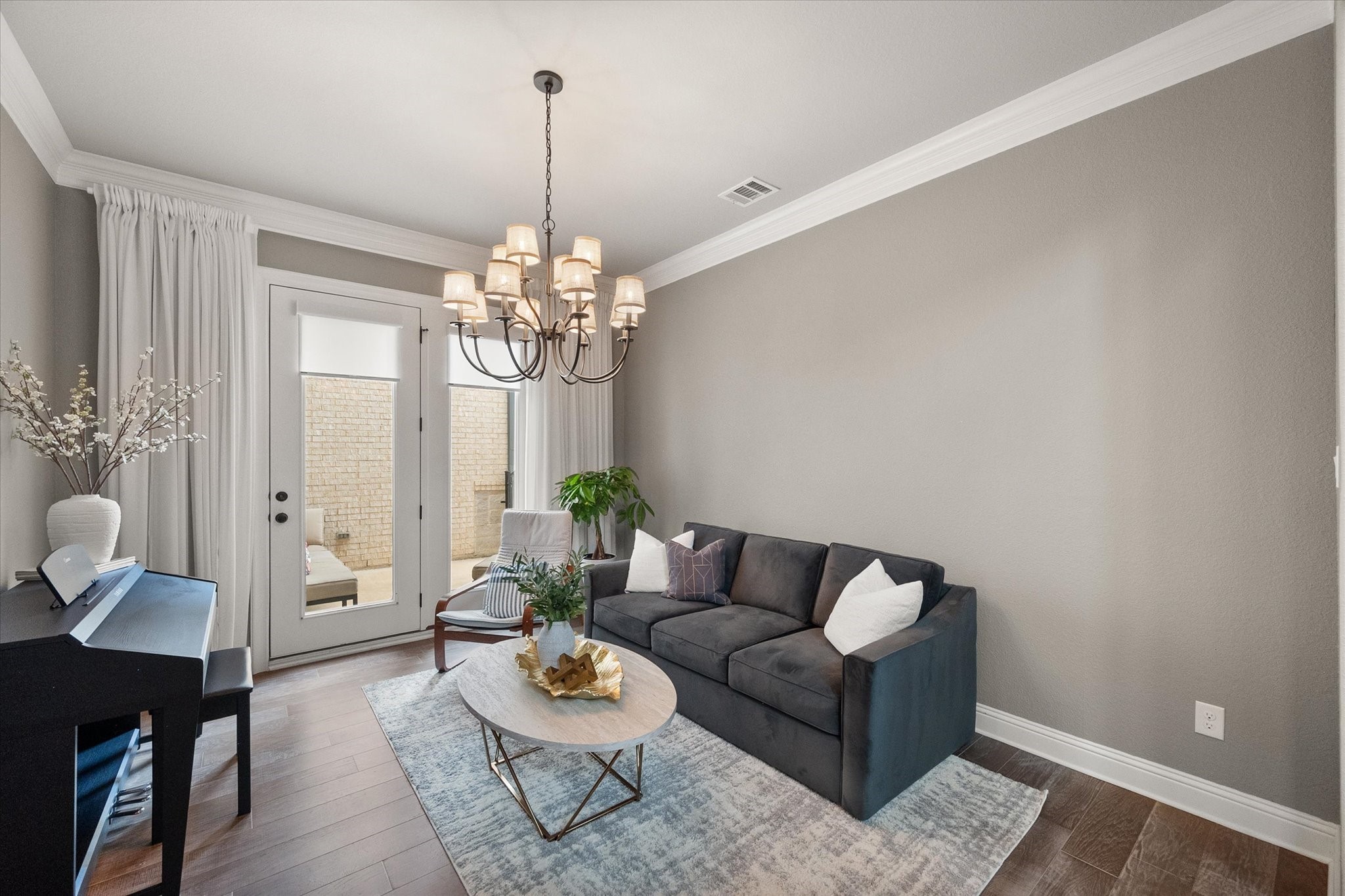 7701 Prairie View Drive