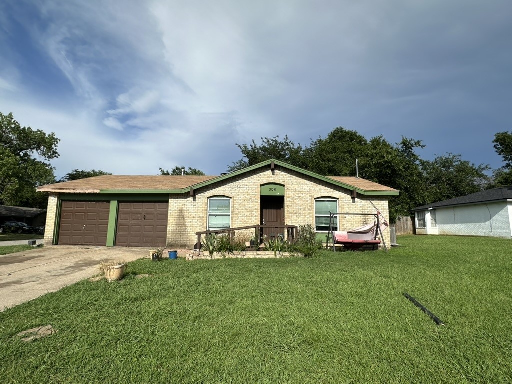 306 Asbury Circle