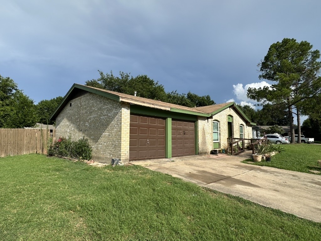 306 Asbury Circle