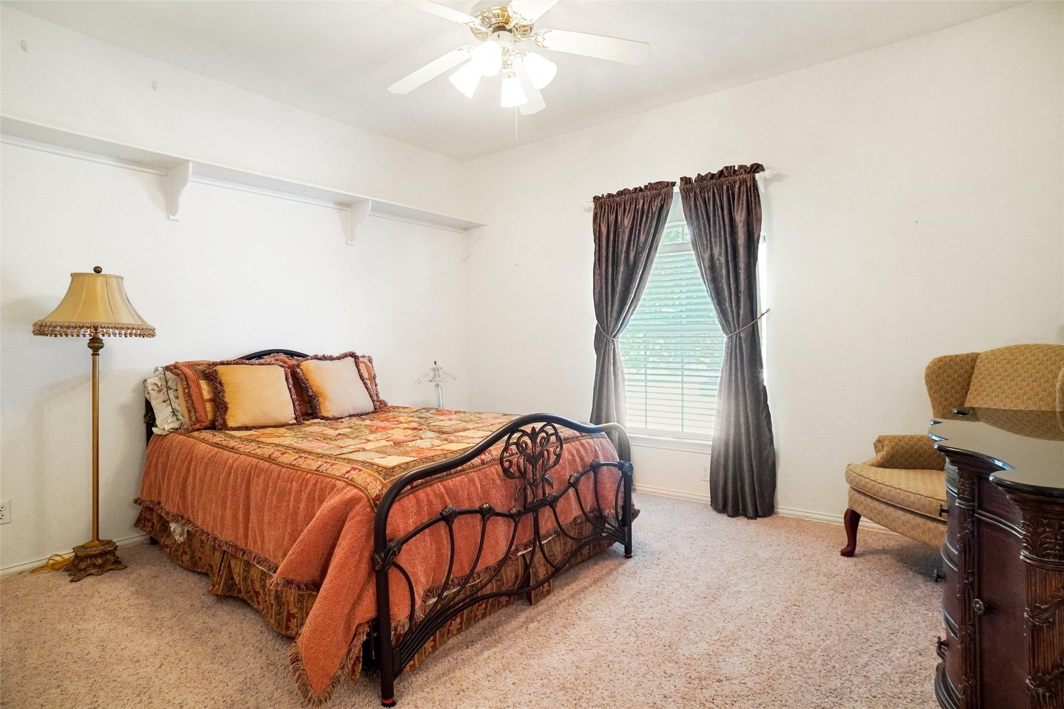 915 Brazos Drive