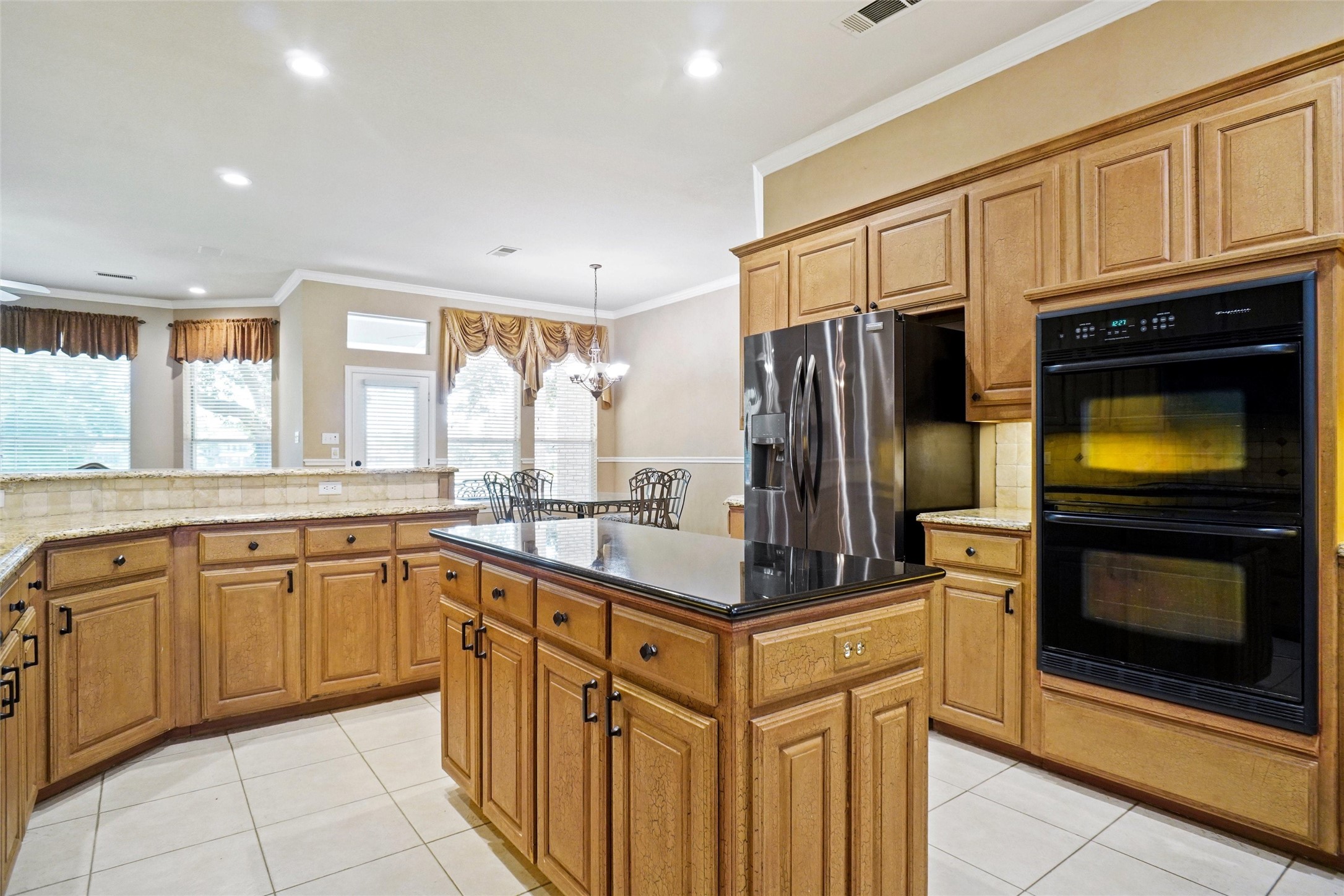 915 Brazos Drive