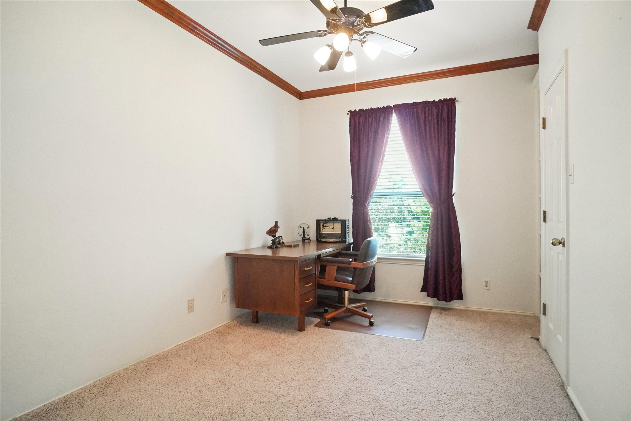 915 Brazos Drive
