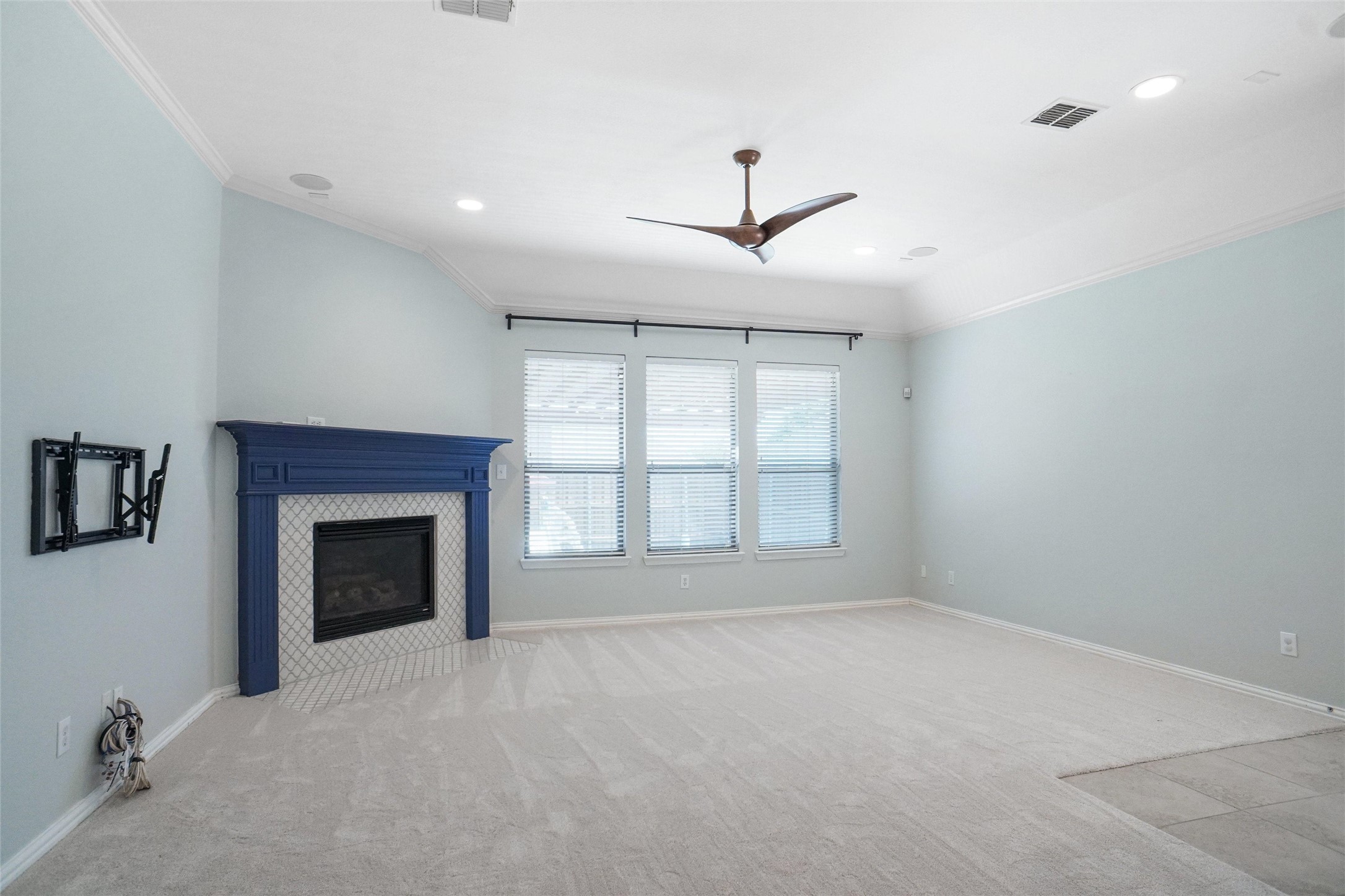 5920 Pedernales Ridge