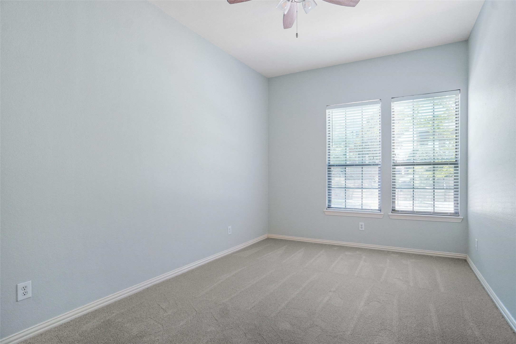 5920 Pedernales Ridge