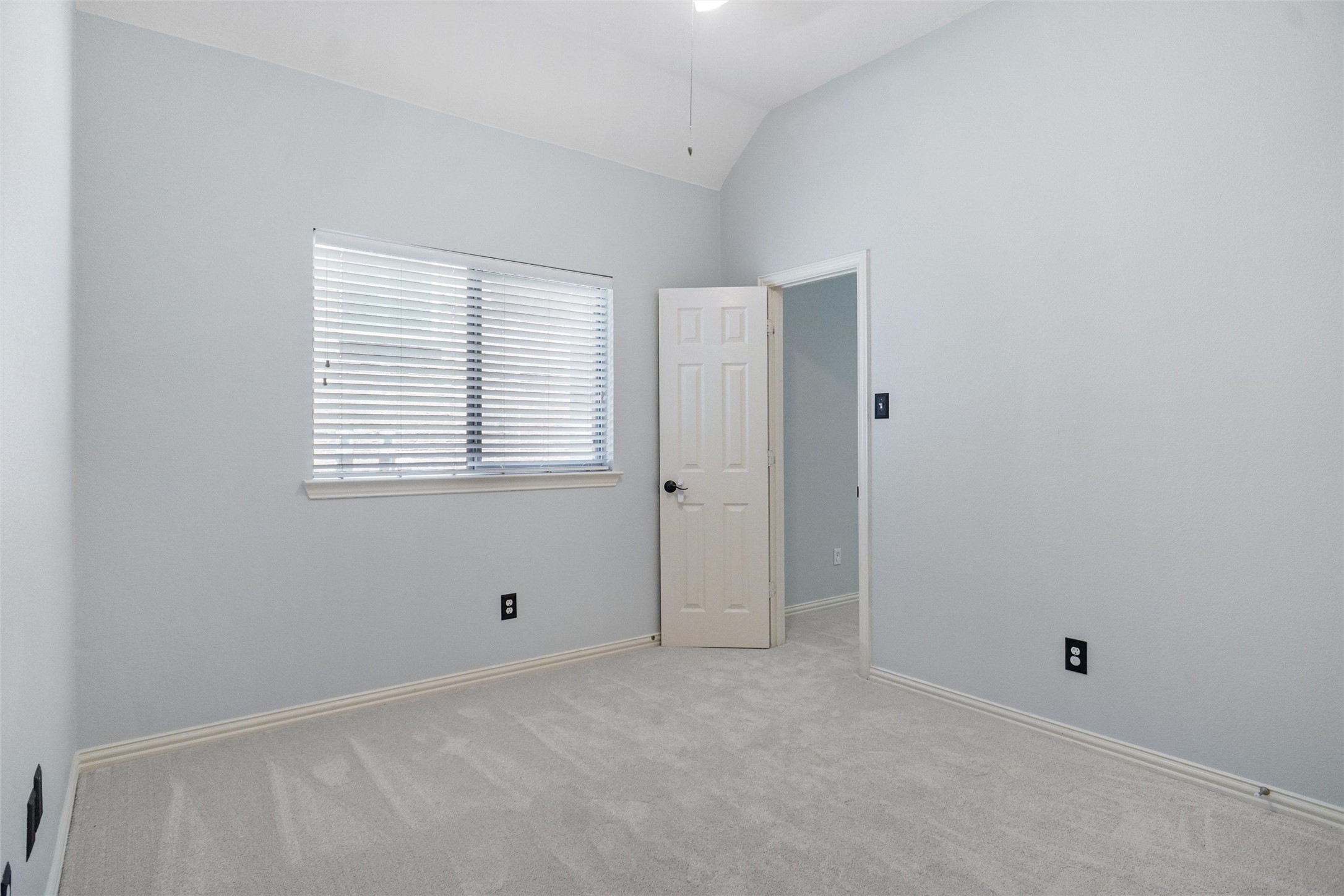 5920 Pedernales Ridge