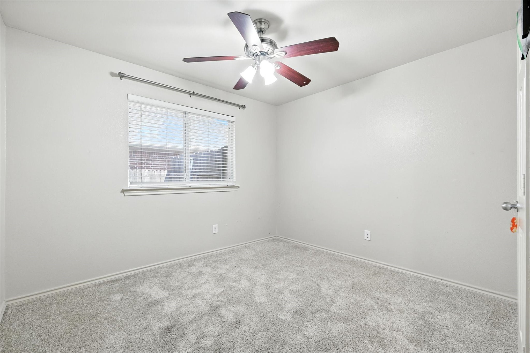 6012 Parkplace Drive