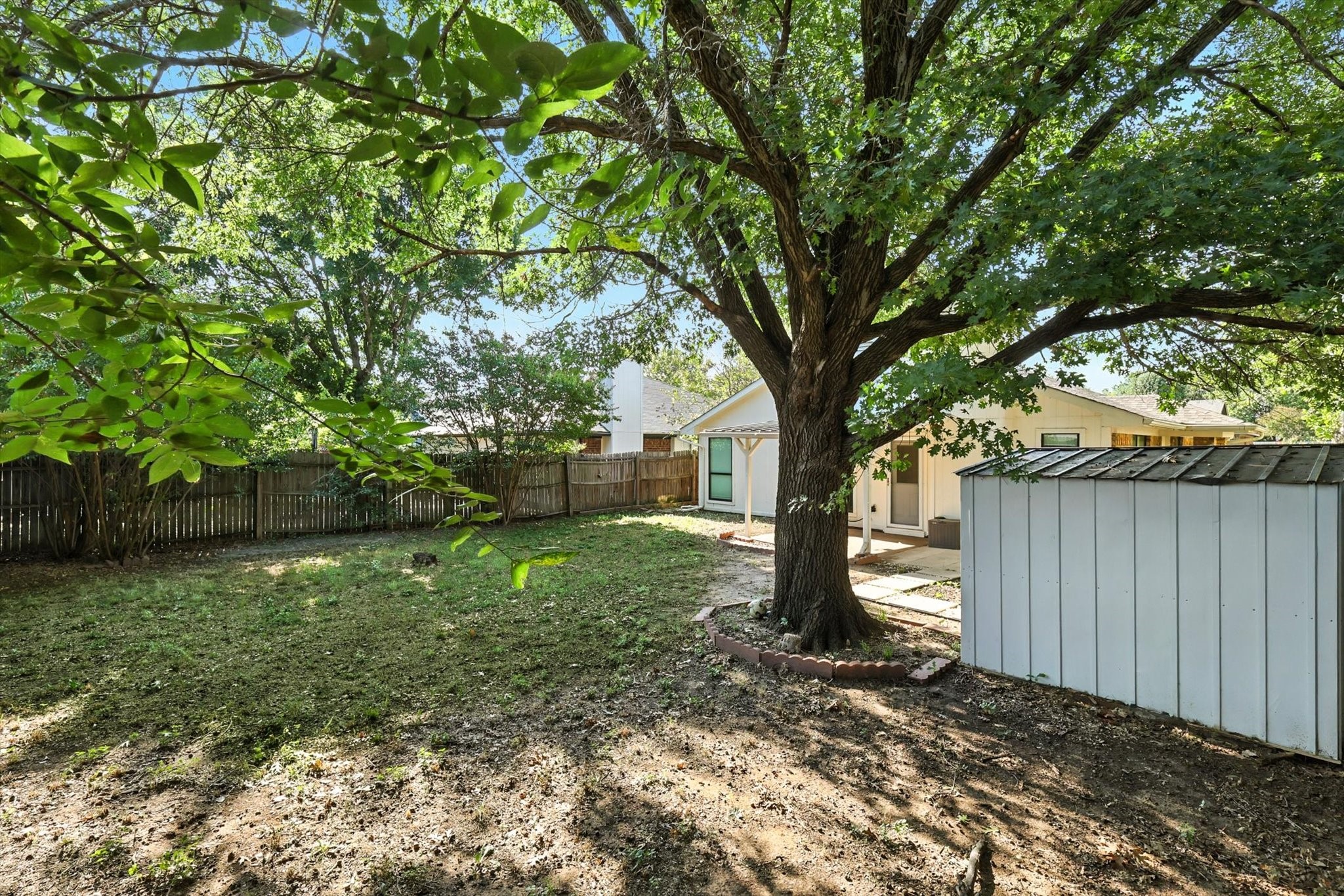 1544 Hunting Green Drive