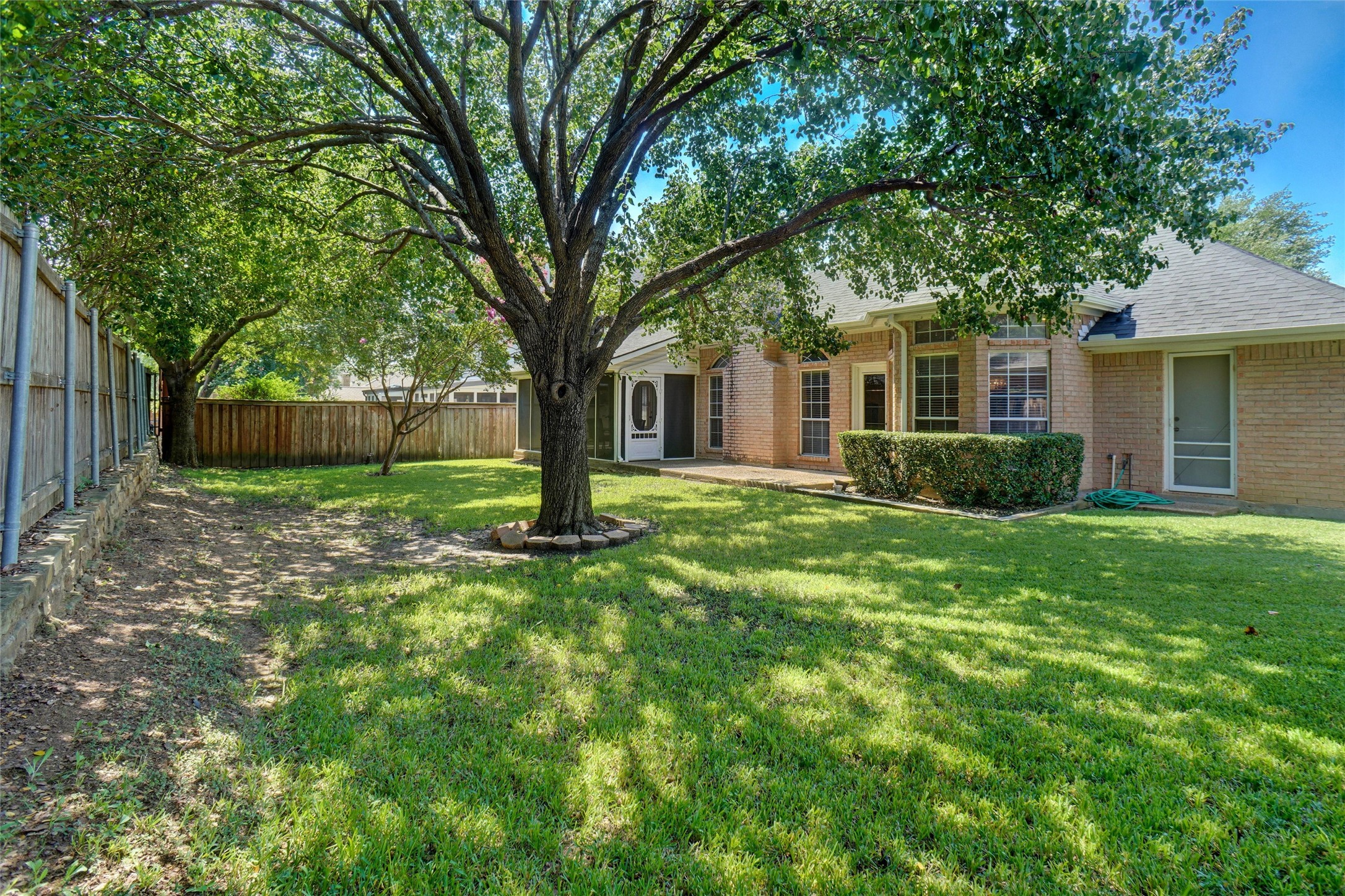 3404 Glade Creek Drive