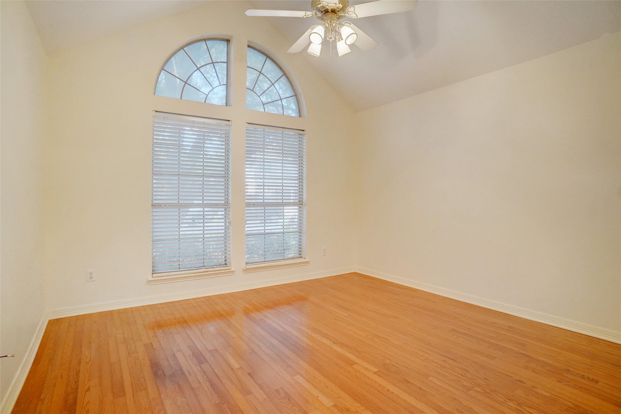 3404 Glade Creek Drive