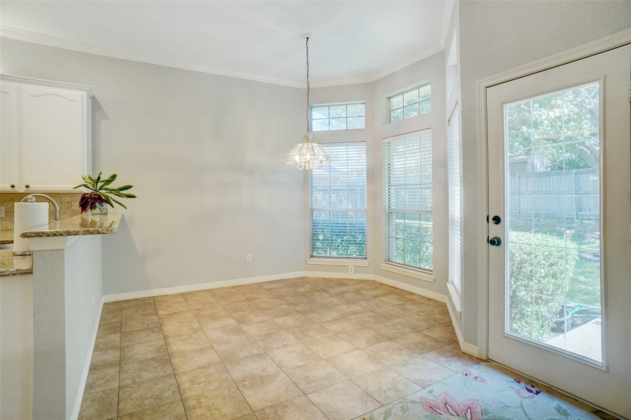 3404 Glade Creek Drive