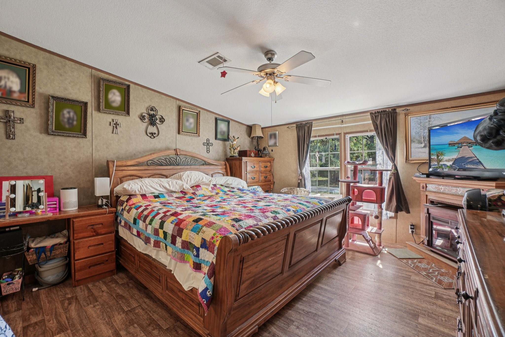 1088 Westpark Circle S