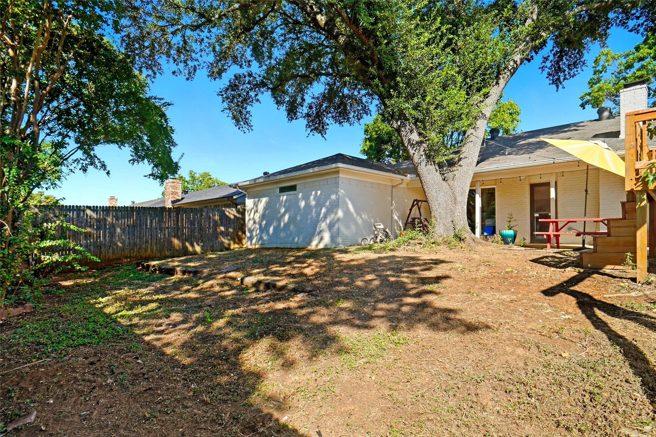 628 Huntwich Drive