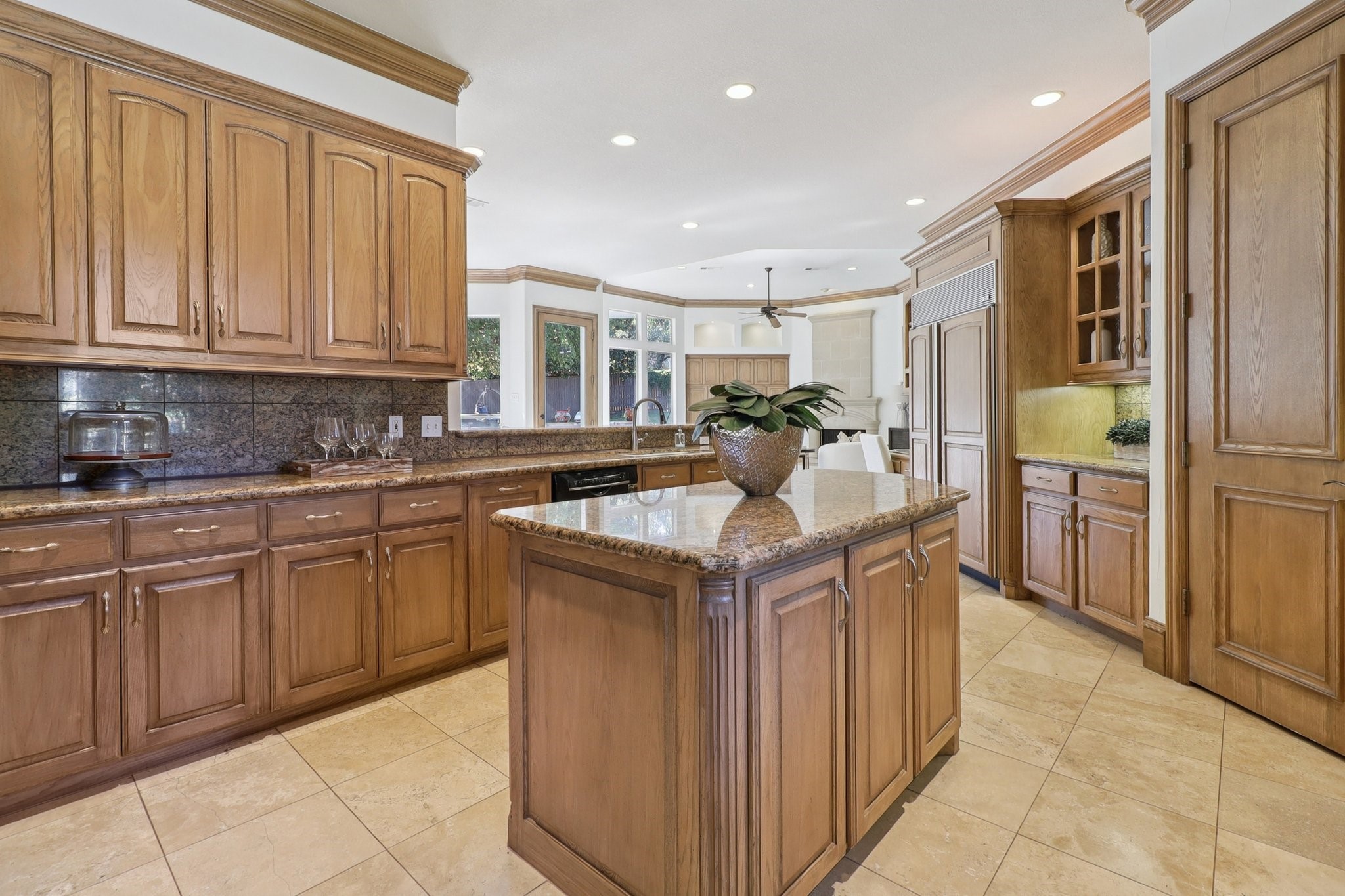 1403 Lands End Court