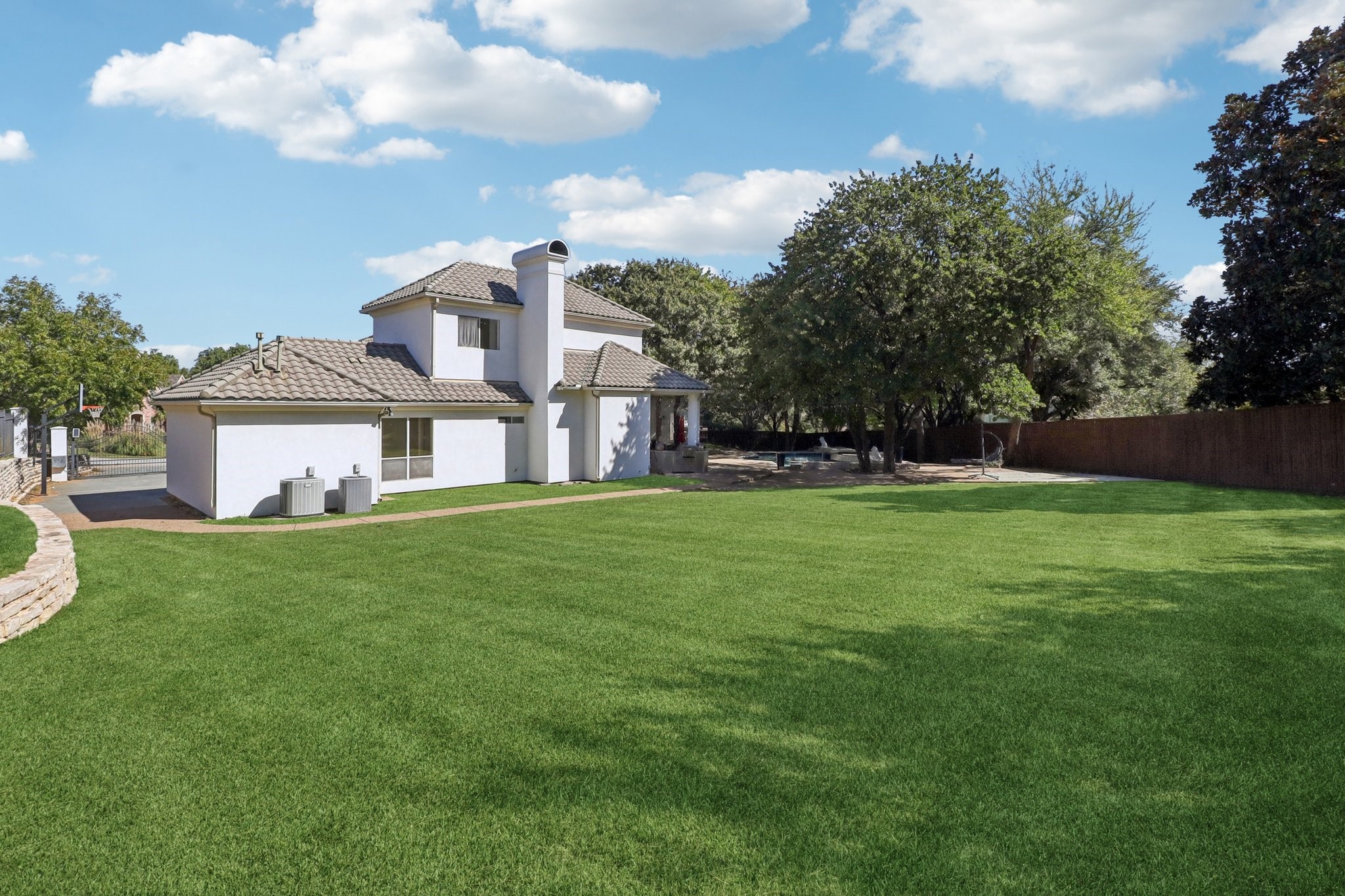1403 Lands End Court