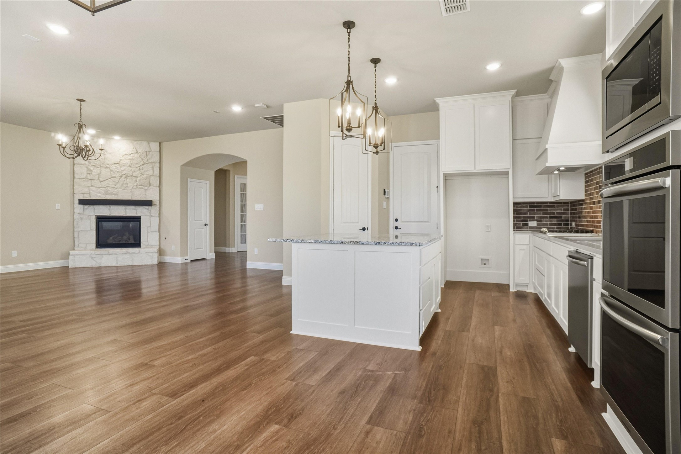 3601 Honey Suckle Lane