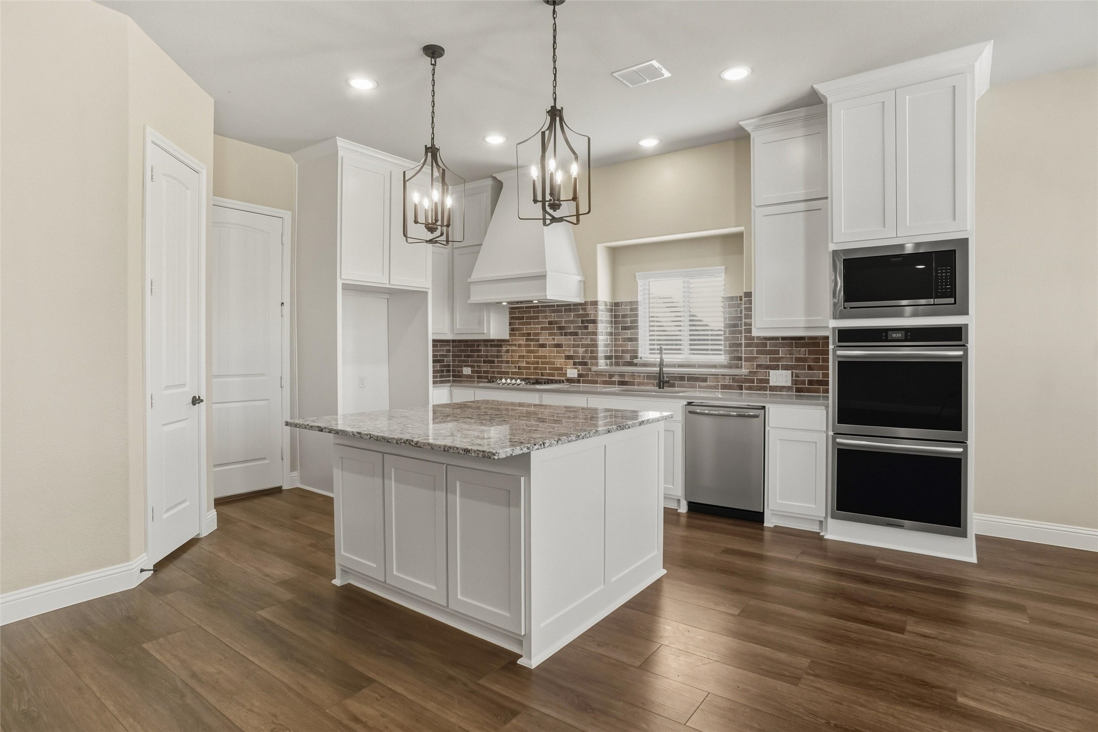 3601 Honey Suckle Lane