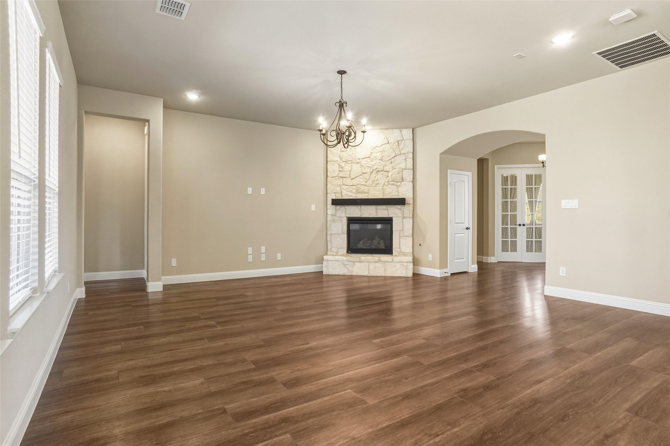 3601 Honey Suckle Lane