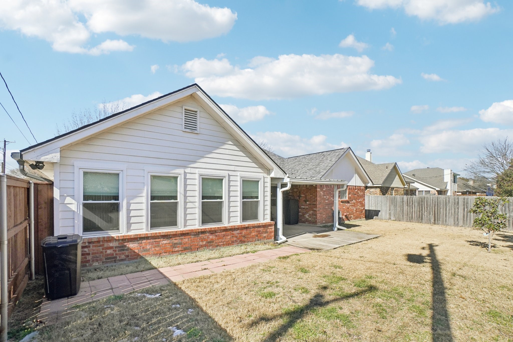 360 College Street S