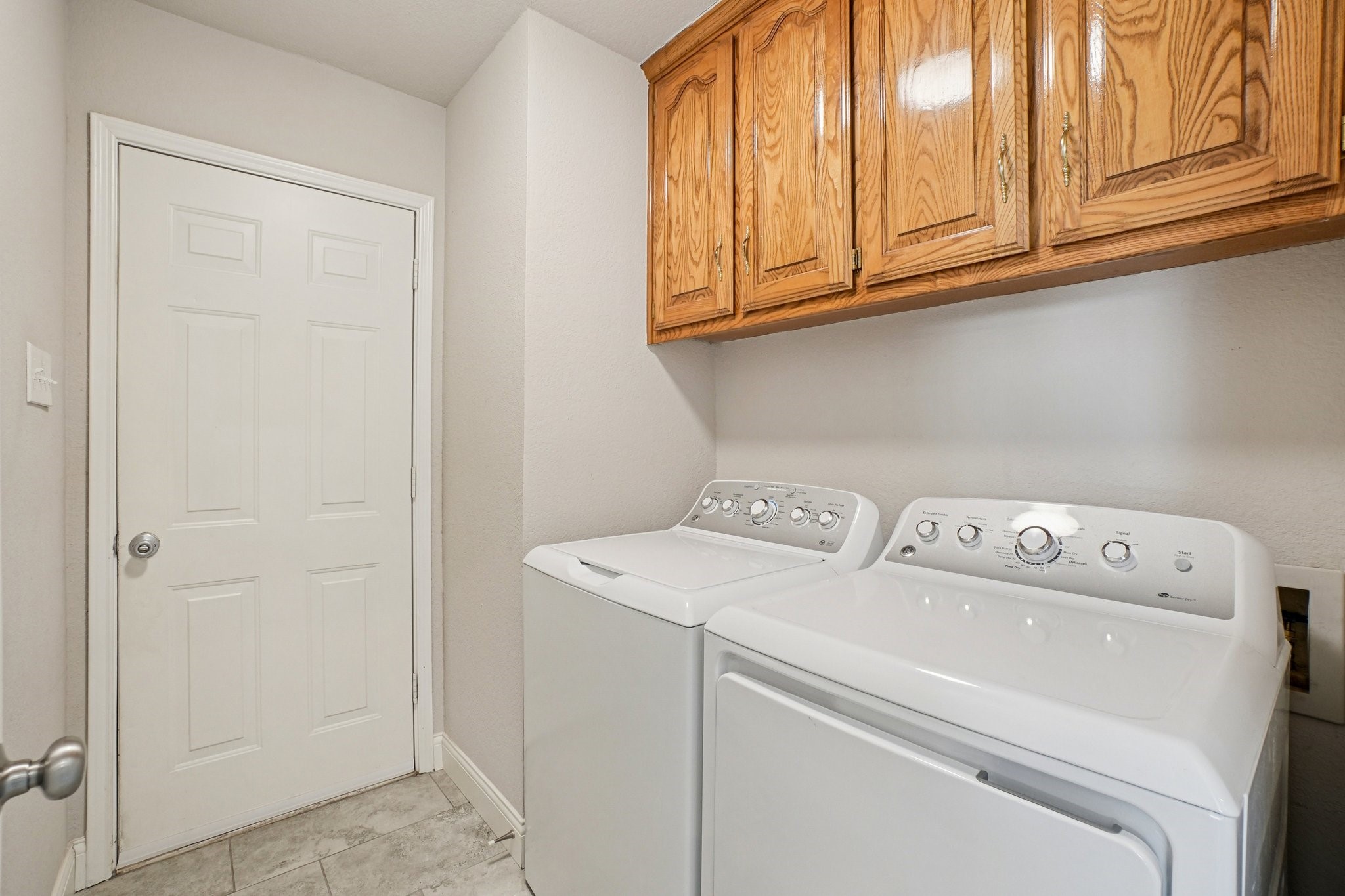 360 College Street S