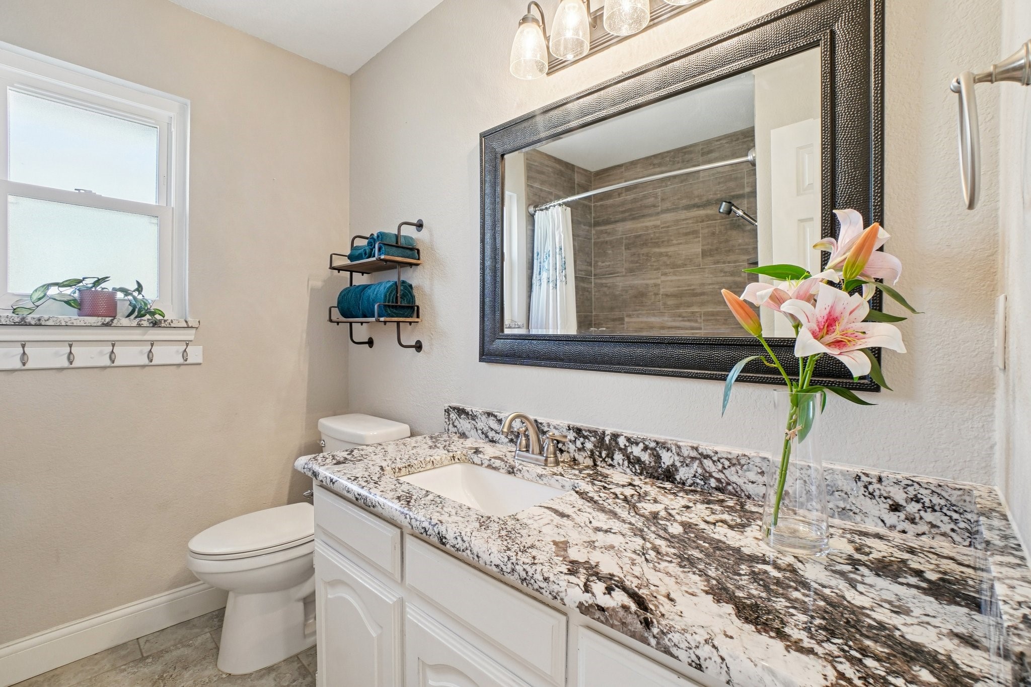 360 College Street S