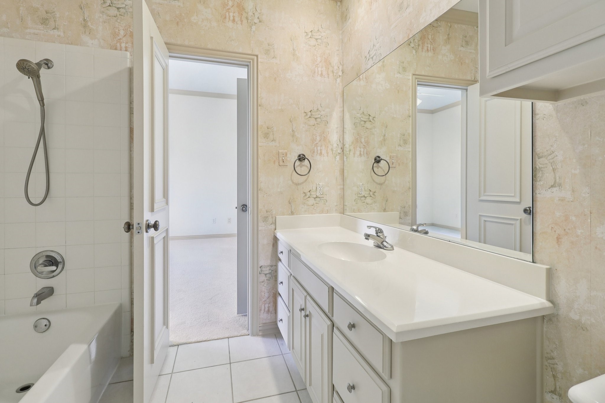 1403 Lands End Court