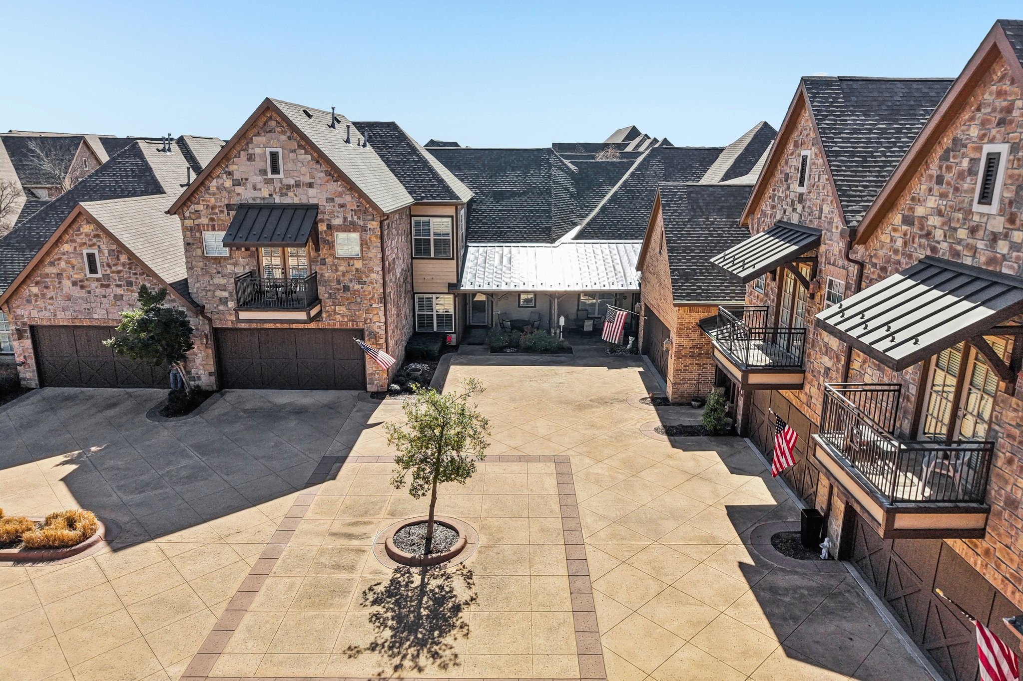 310 Watermere Drive 310