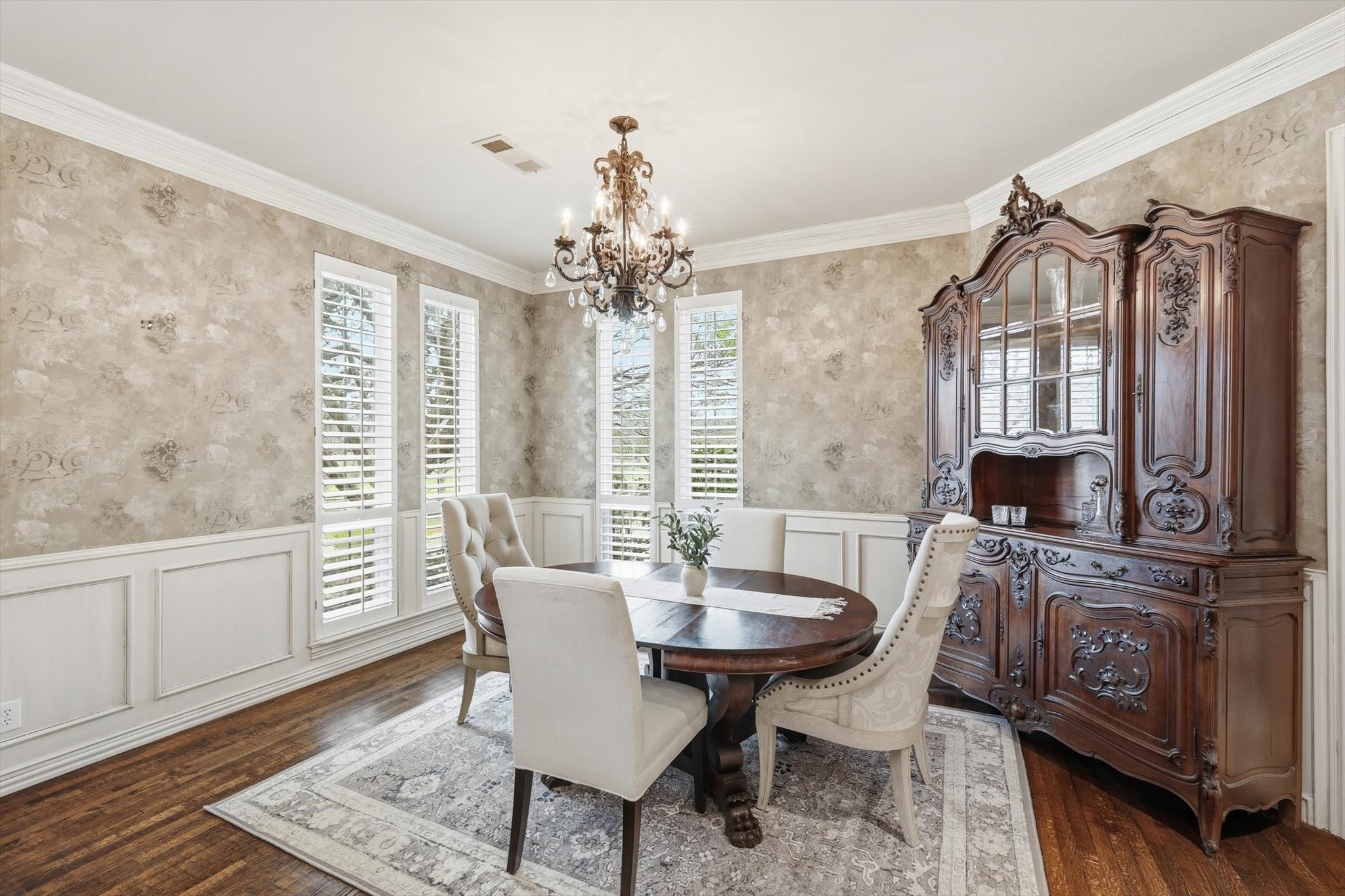 5110 Old Oak Lane