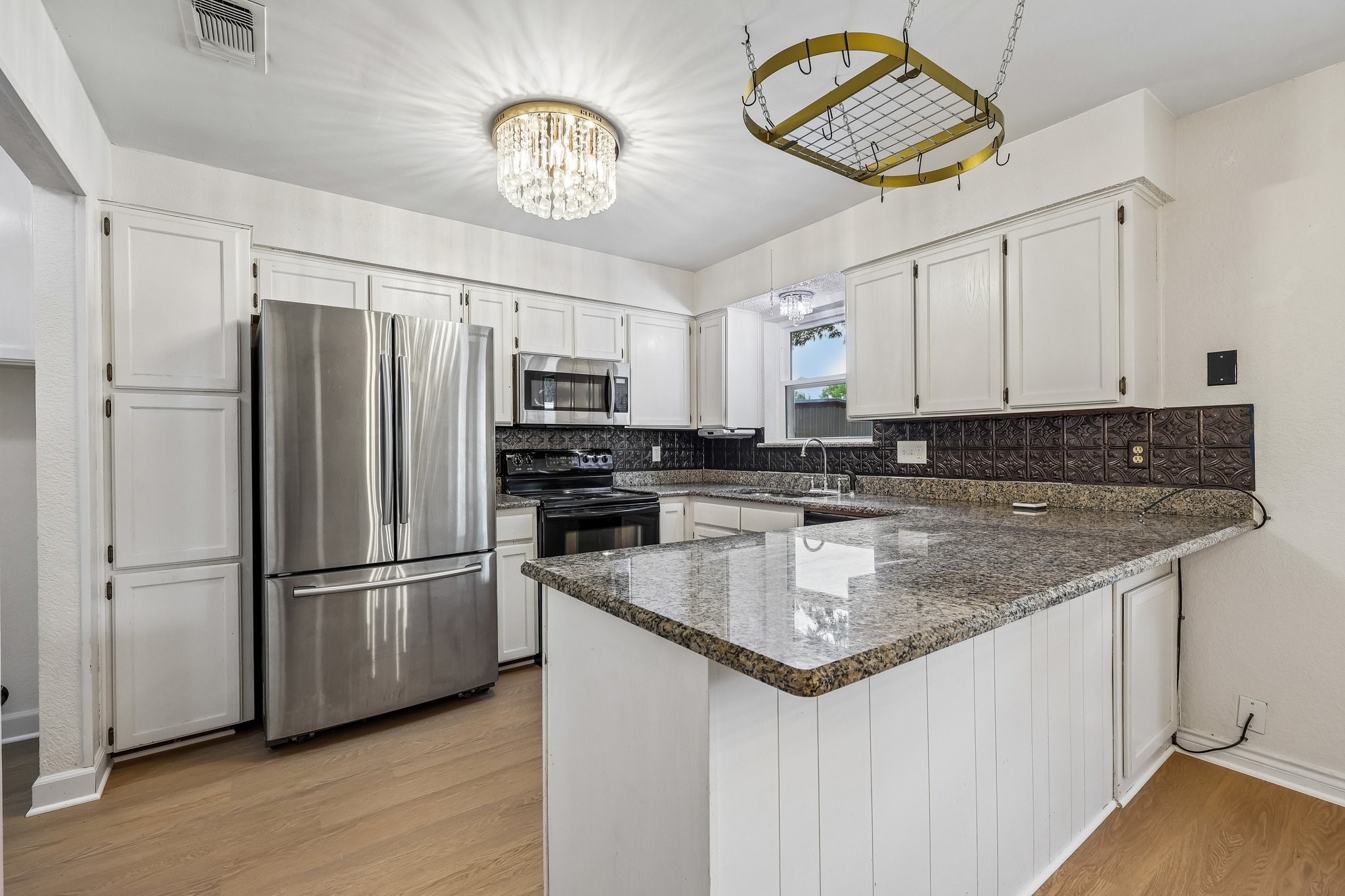 1105 Parkhill Avenue