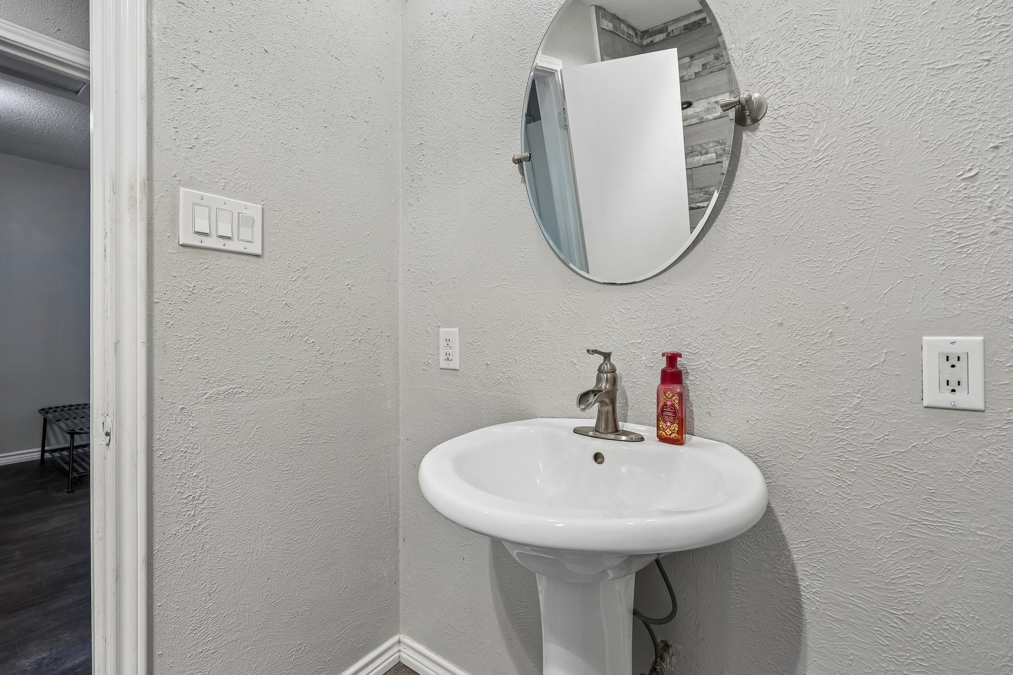 1105 Parkhill Avenue