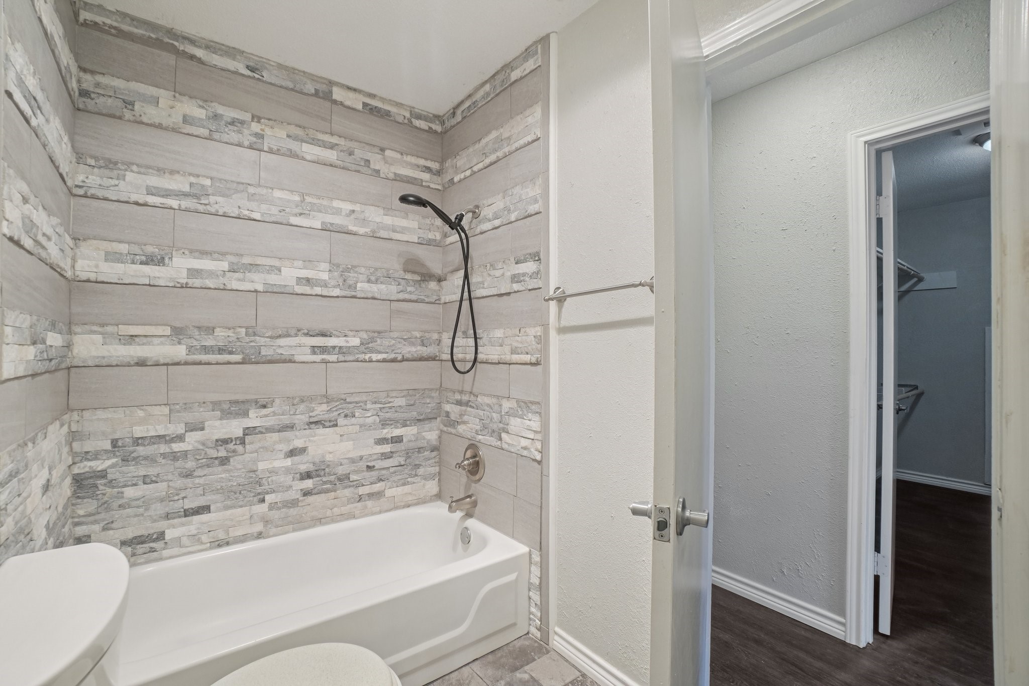 1105 Parkhill Avenue