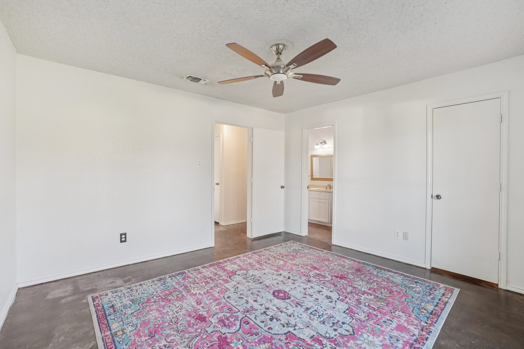 1105 Parkhill Avenue