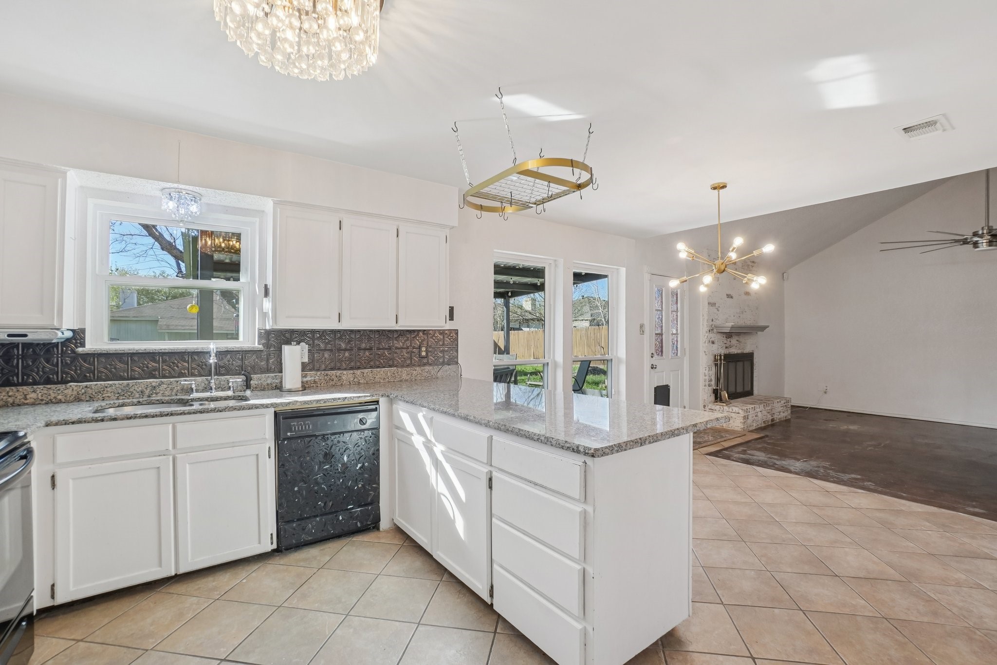 1105 Parkhill Avenue