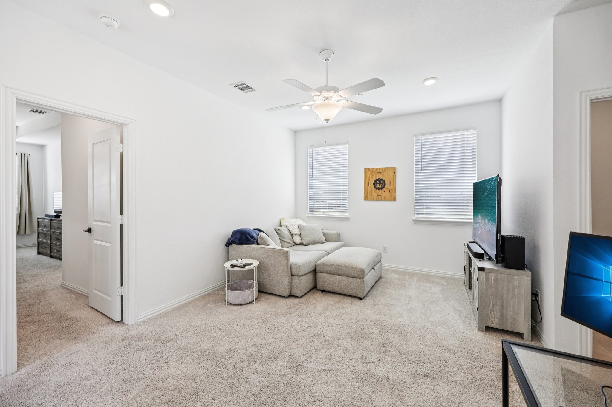 6201 Queens Path