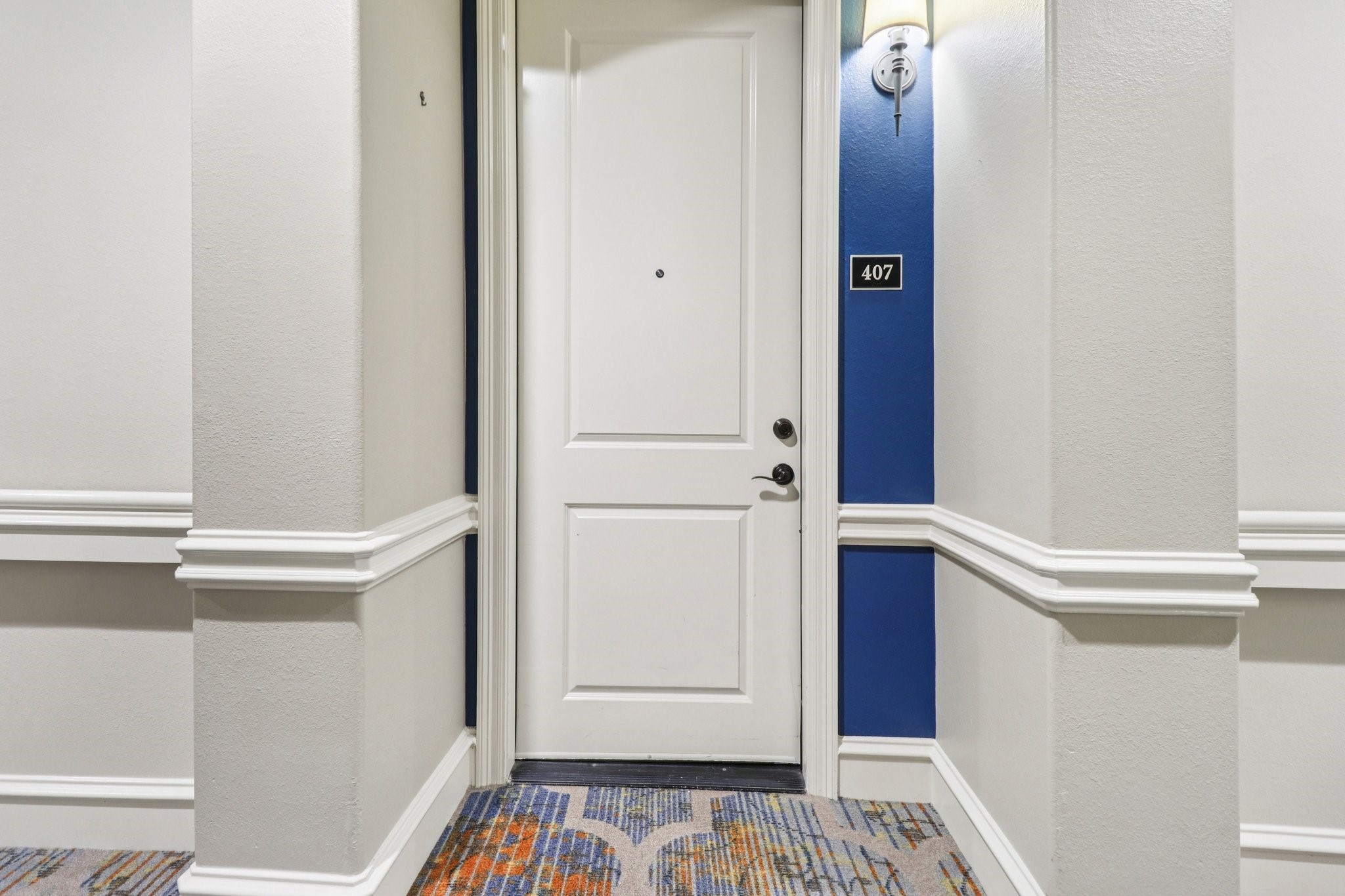 301 Watermere Drive 407