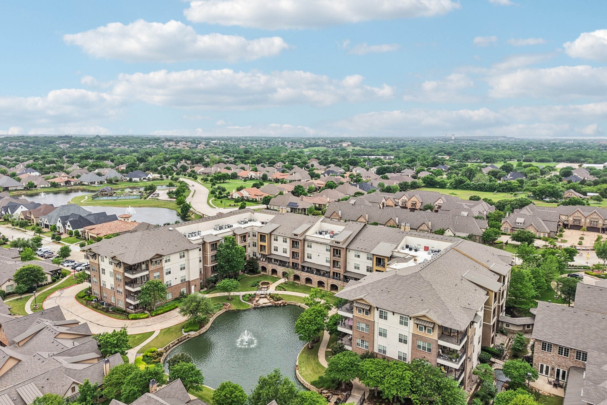 301 Watermere Drive 407