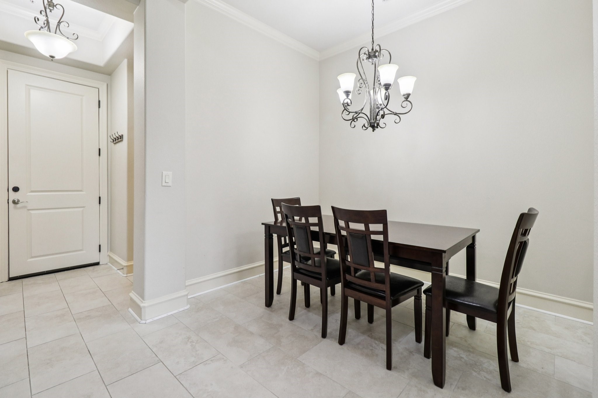 301 Watermere Drive 407