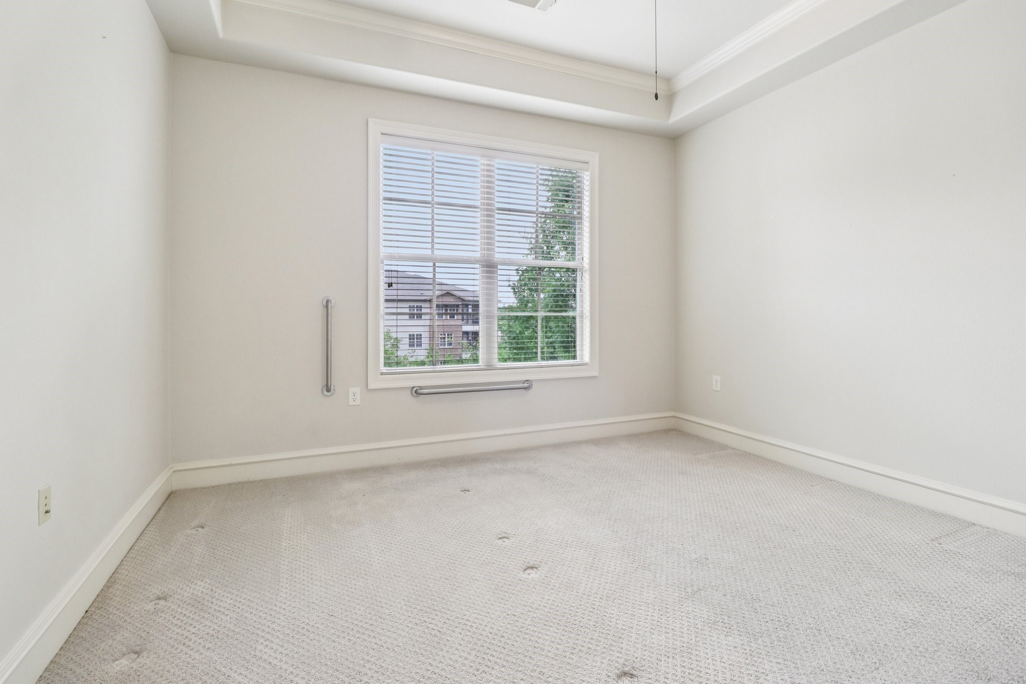 301 Watermere Drive 407