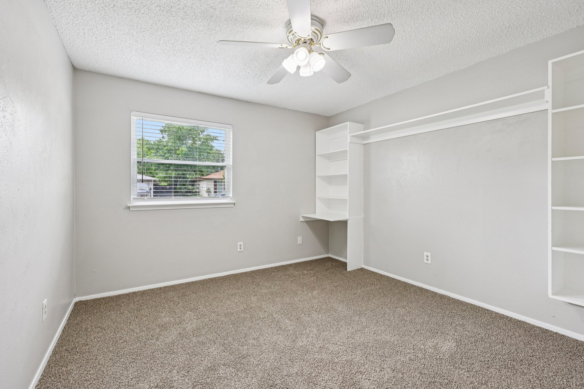 337 Apache Trail