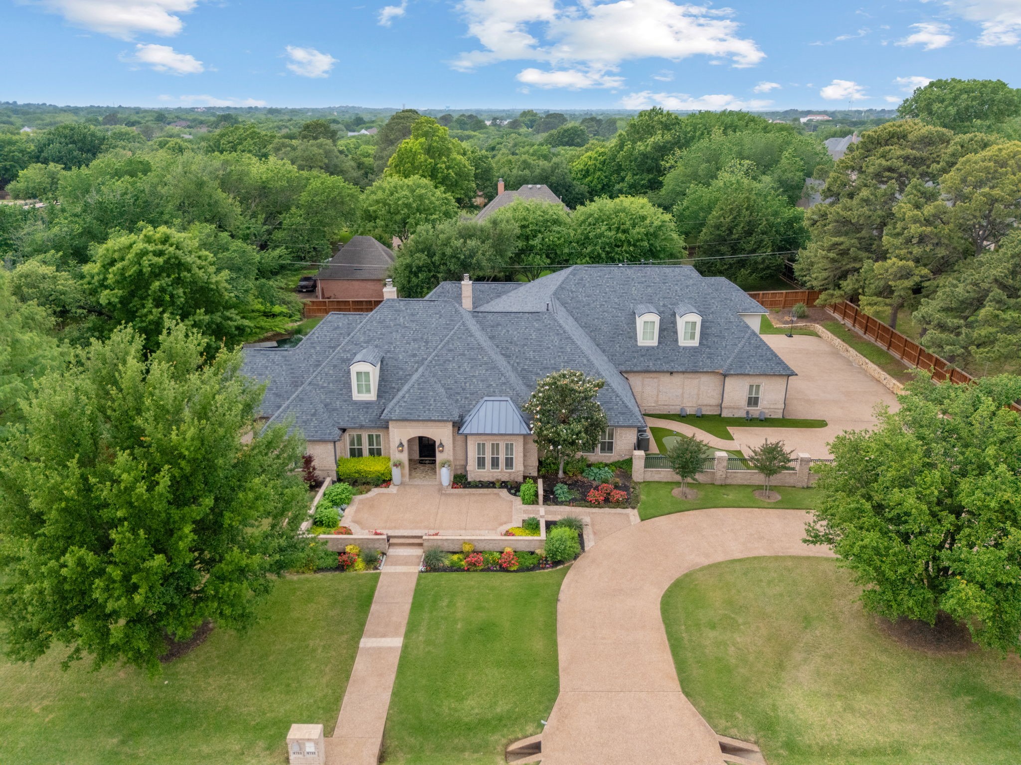 4712 Manning Drive