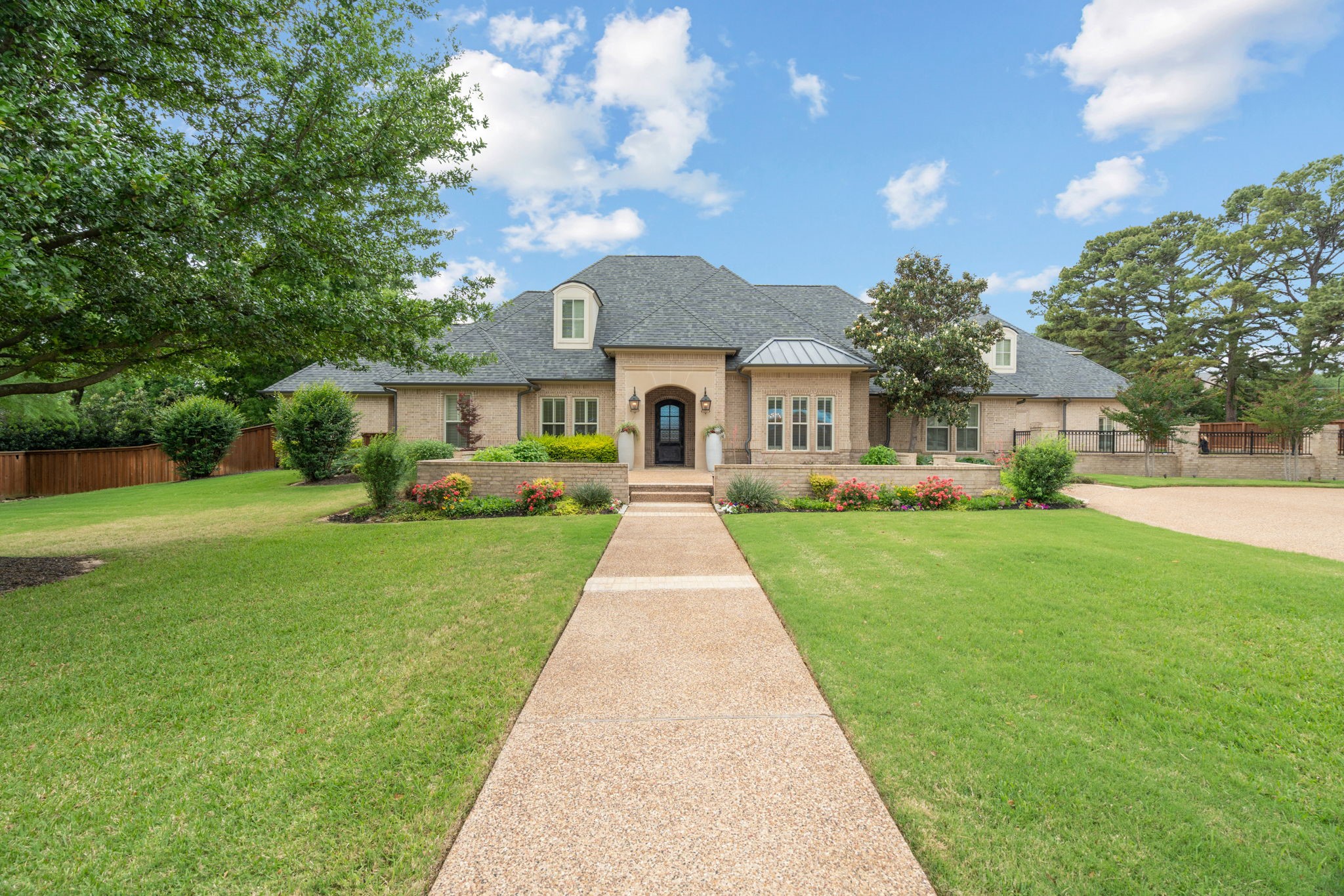 4712 Manning Drive