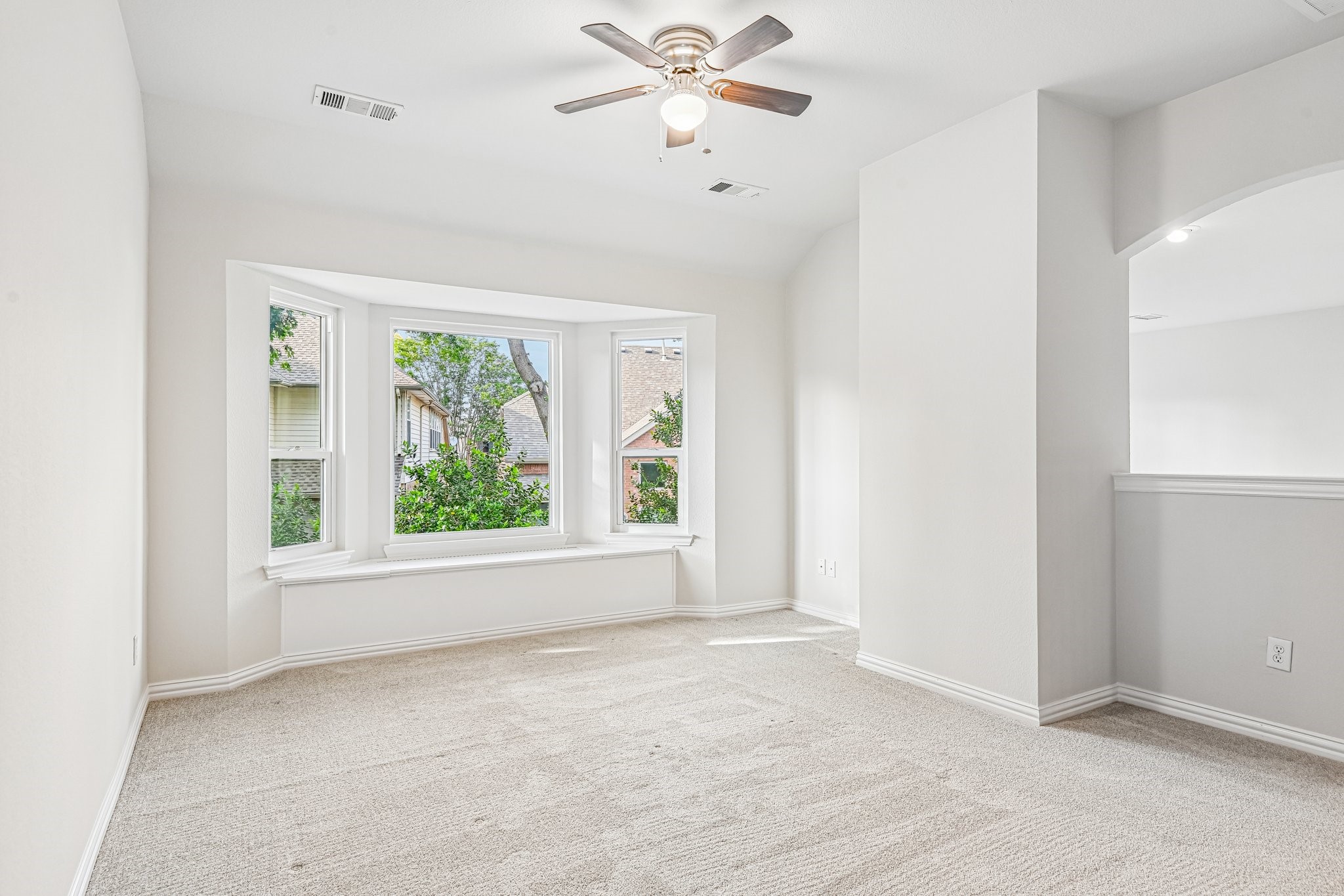 532 Ivy Court
