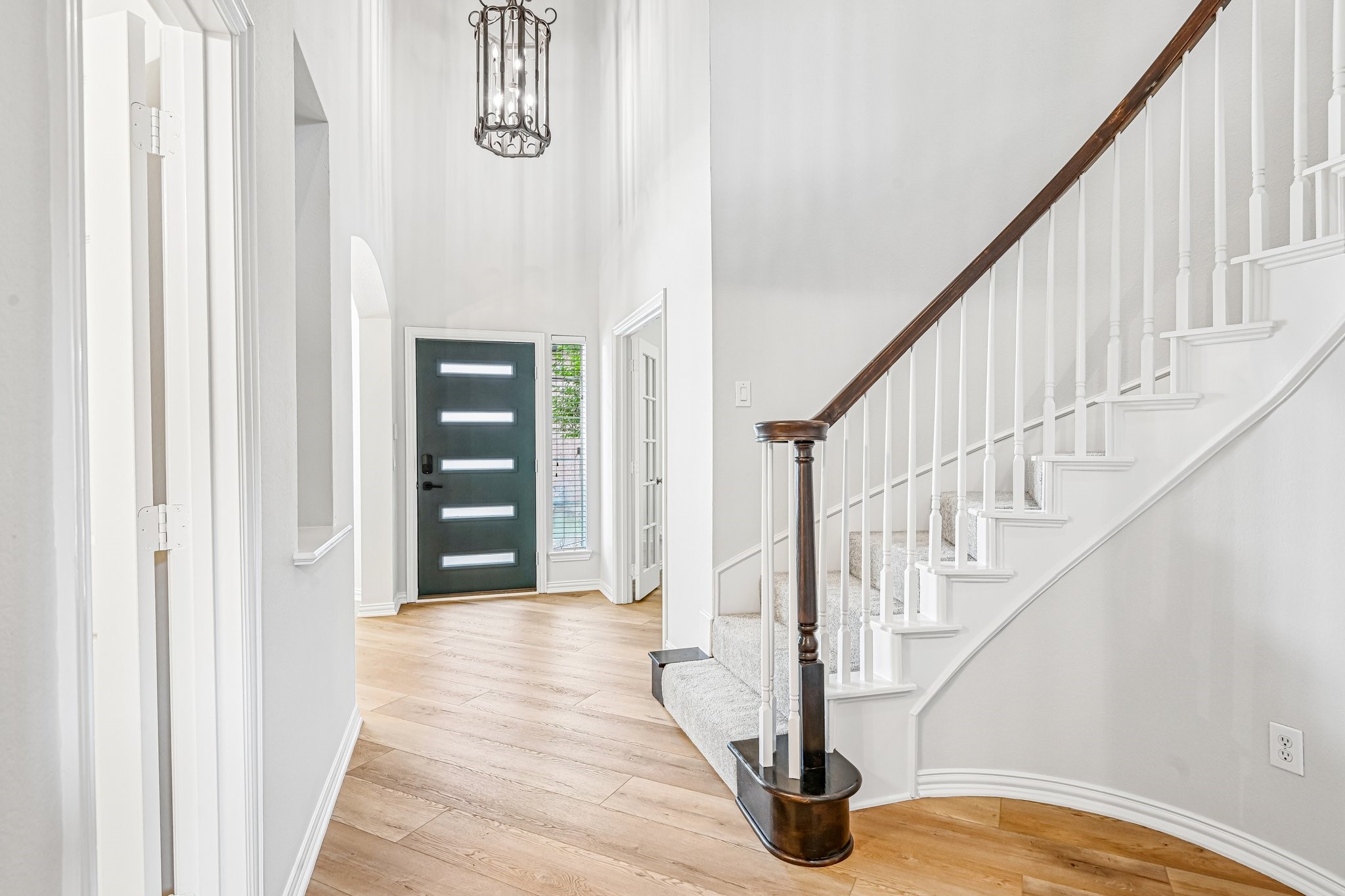 532 Ivy Court