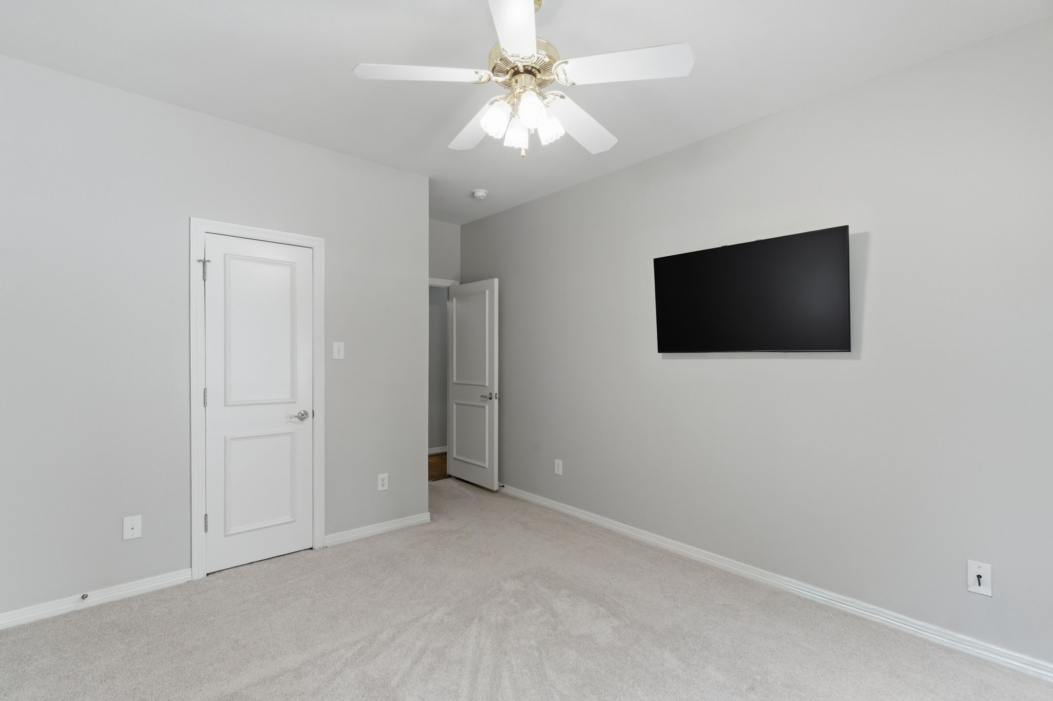 605 Blair Court