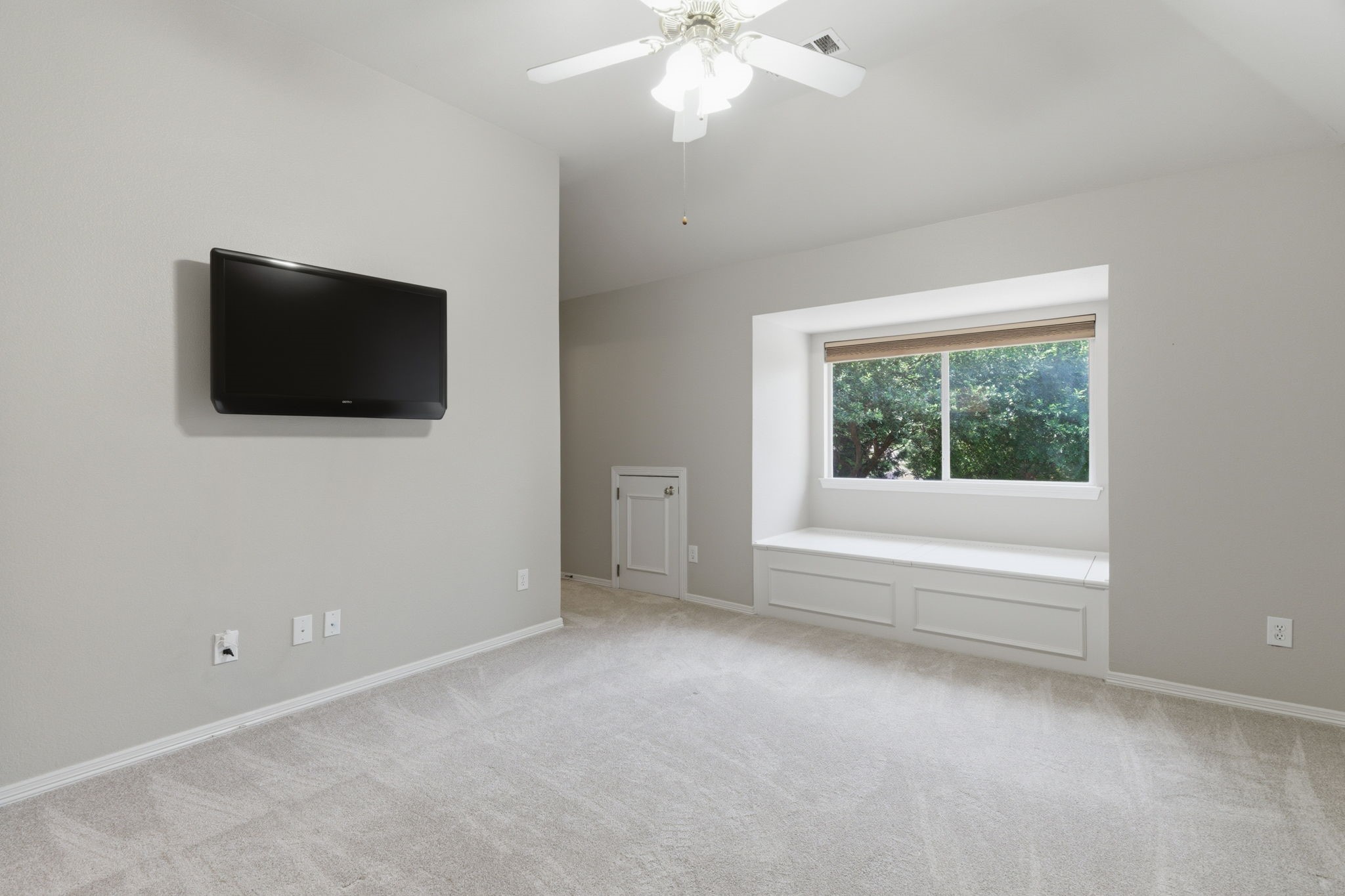 605 Blair Court