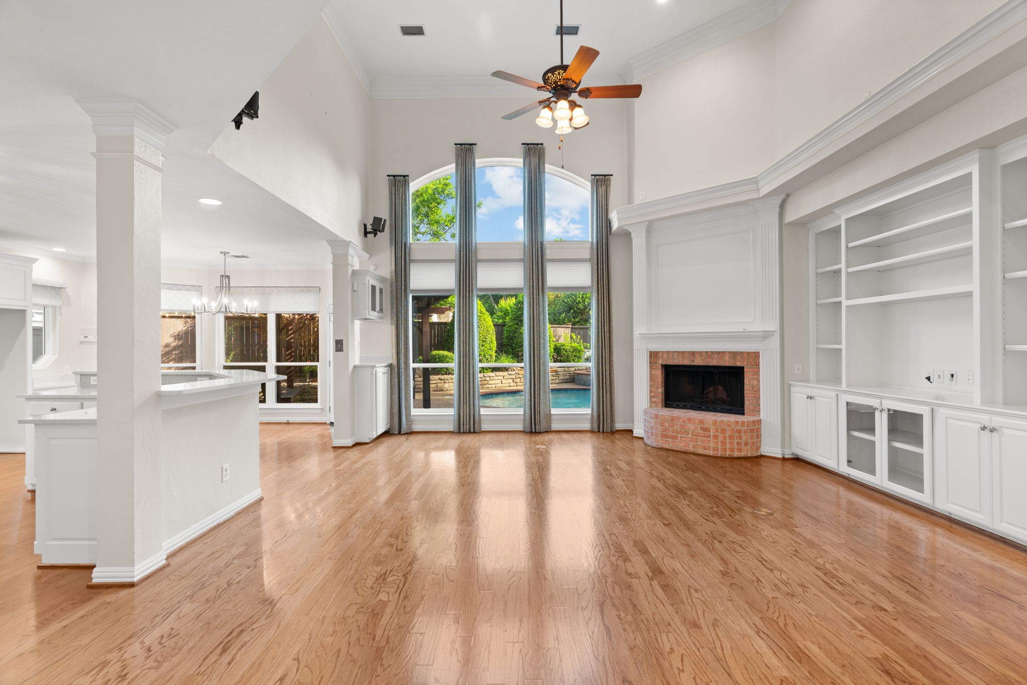 210 Highland Oaks Circle