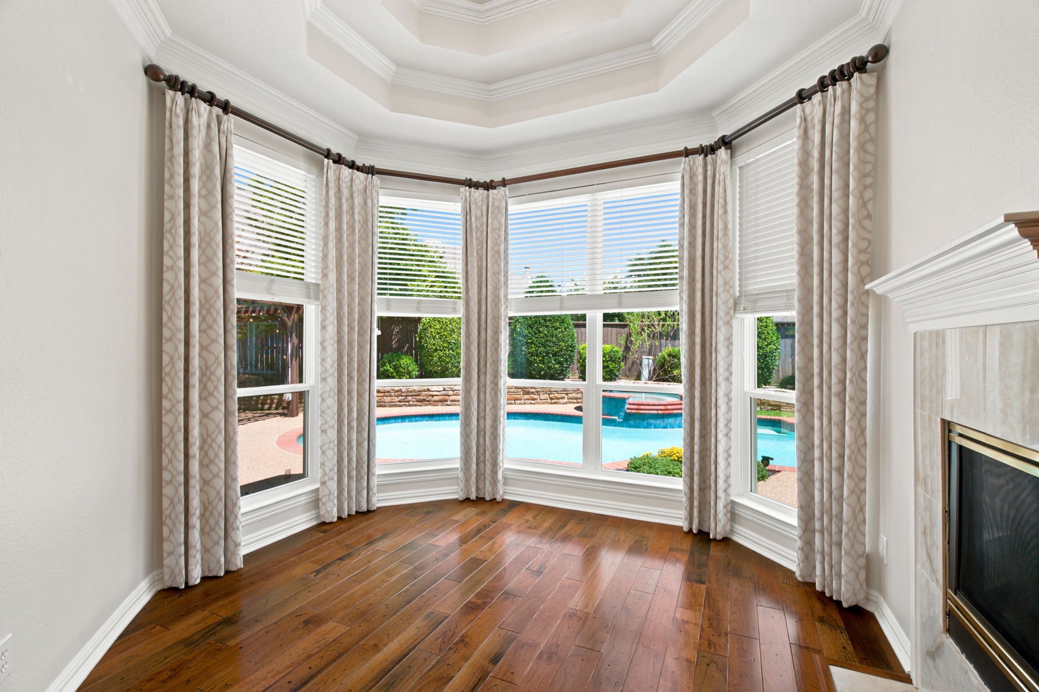 210 Highland Oaks Circle
