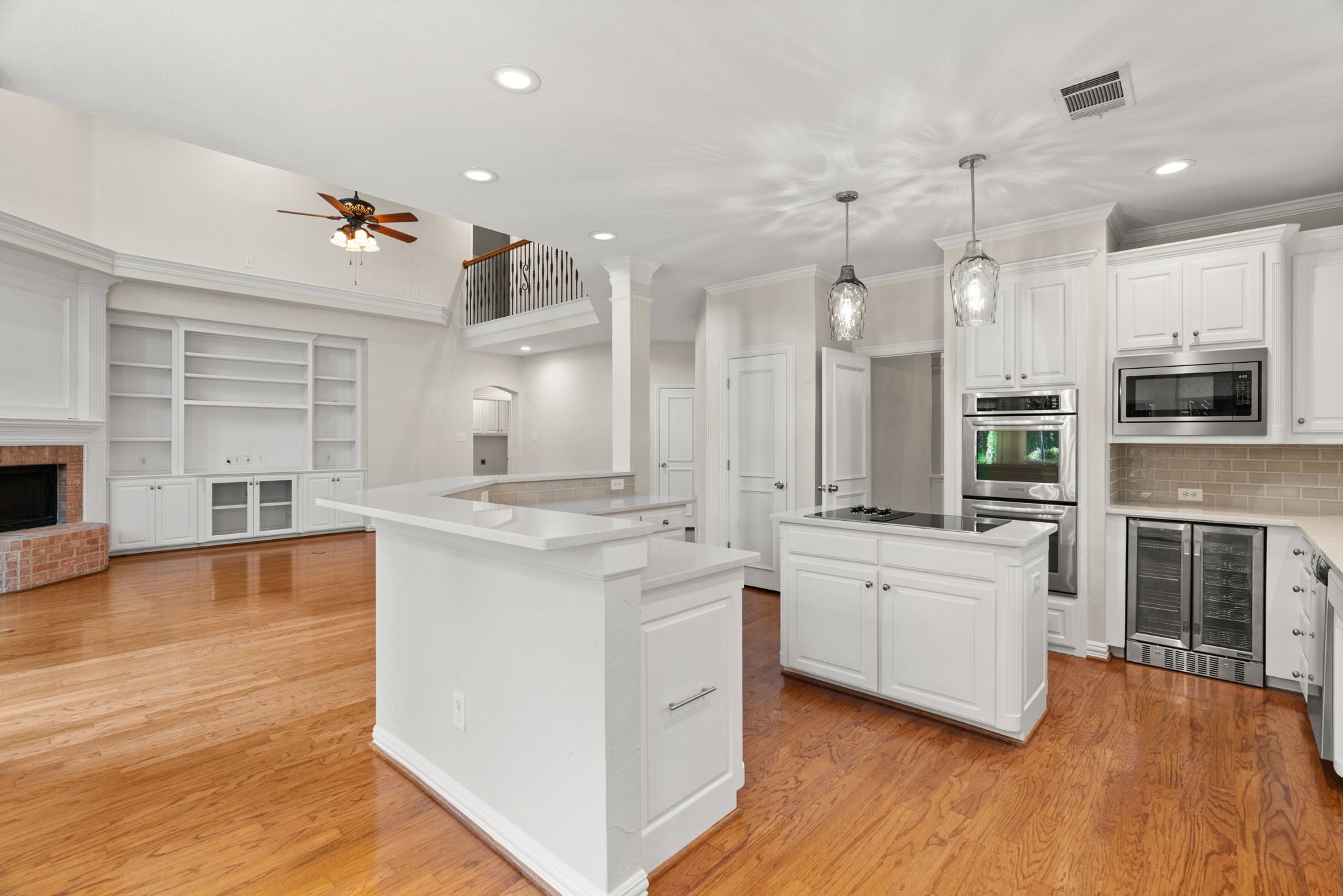 210 Highland Oaks Circle