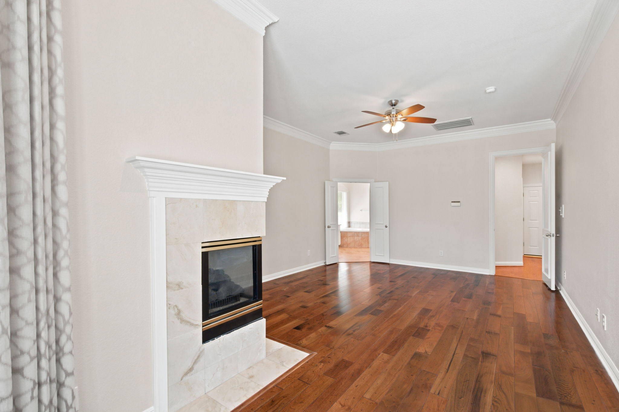 210 Highland Oaks Circle