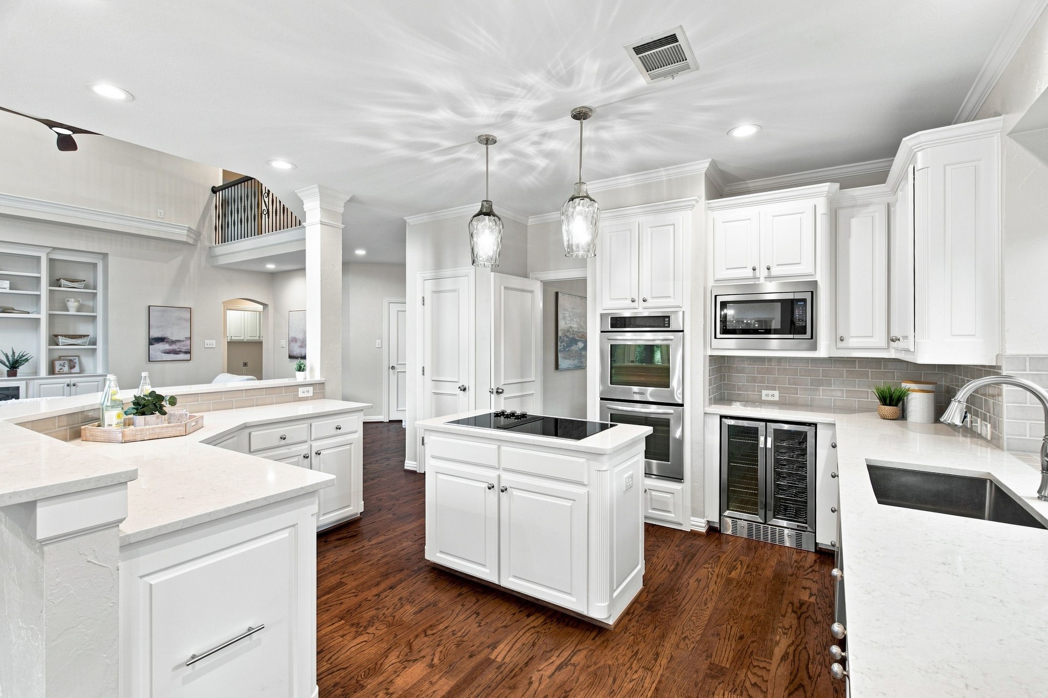 210 Highland Oaks Circle